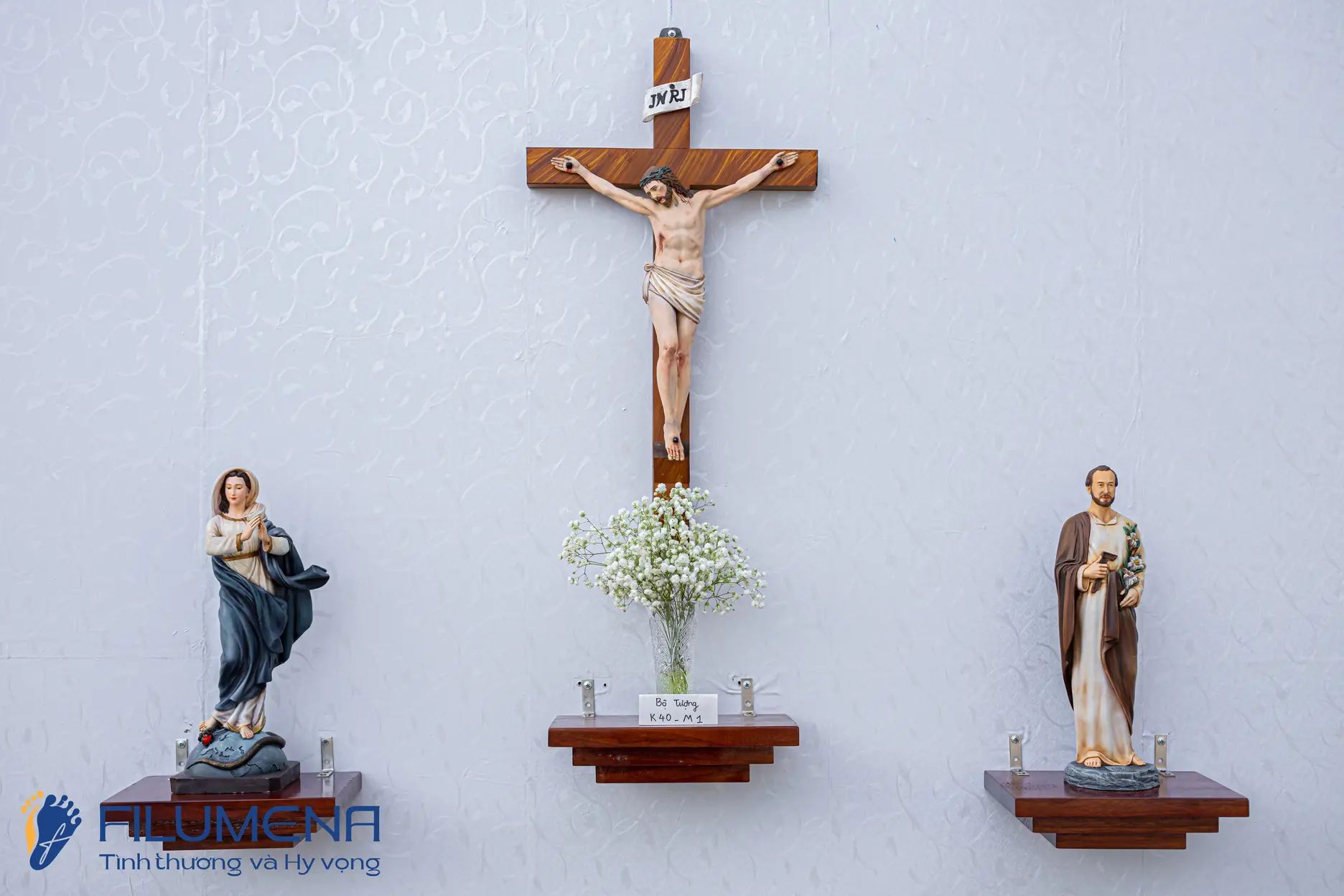 Các mẫu Bàn thờ Công giáo phòng khách đẹp của Filumena. Một số mẫu Bàn thờ Công giáo đẹp do quý khách gửi về