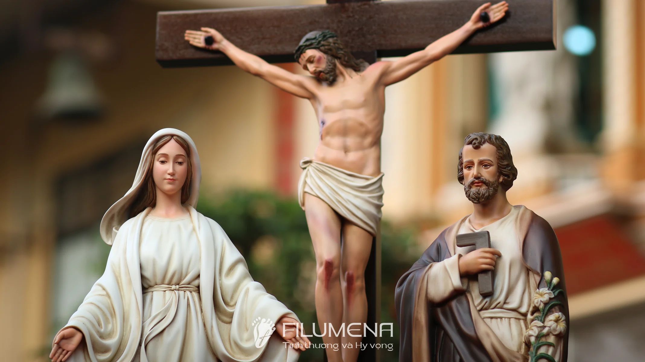 Bộ tượng Bàn thờ Chúa 50 cm tông màu trắng ngà M3