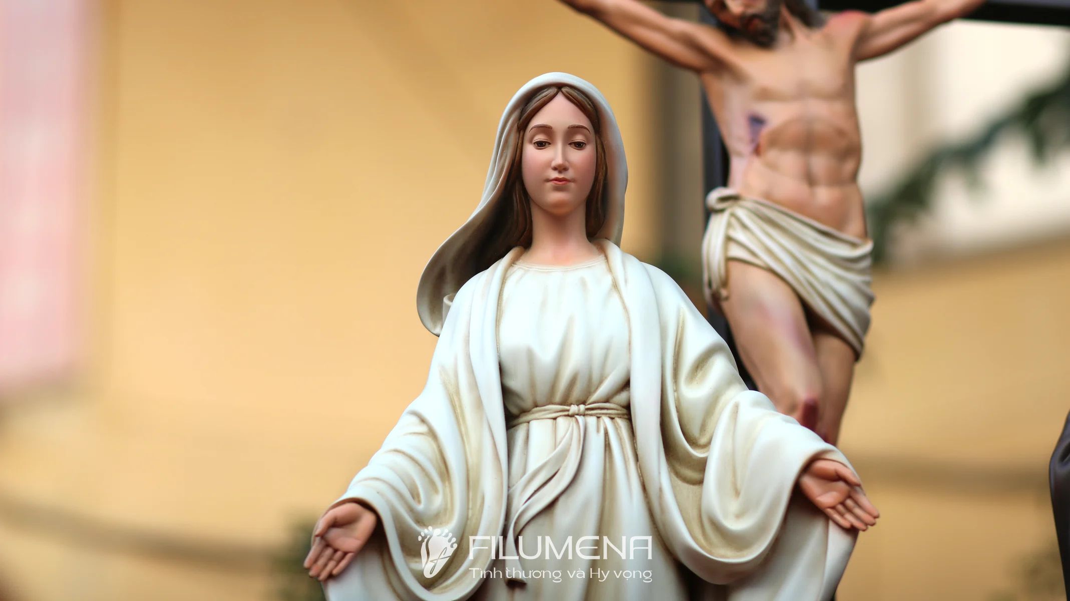 Bộ tượng Bàn thờ Chúa 50 cm tông màu trắng ngà M3