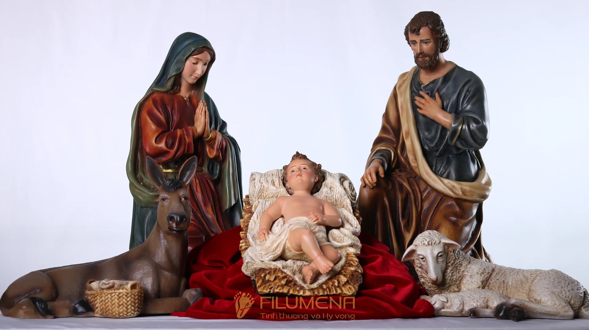 Bộ tượng Giáng sinh 50 cm màu trầm cổ điển do Filumena sáng tác