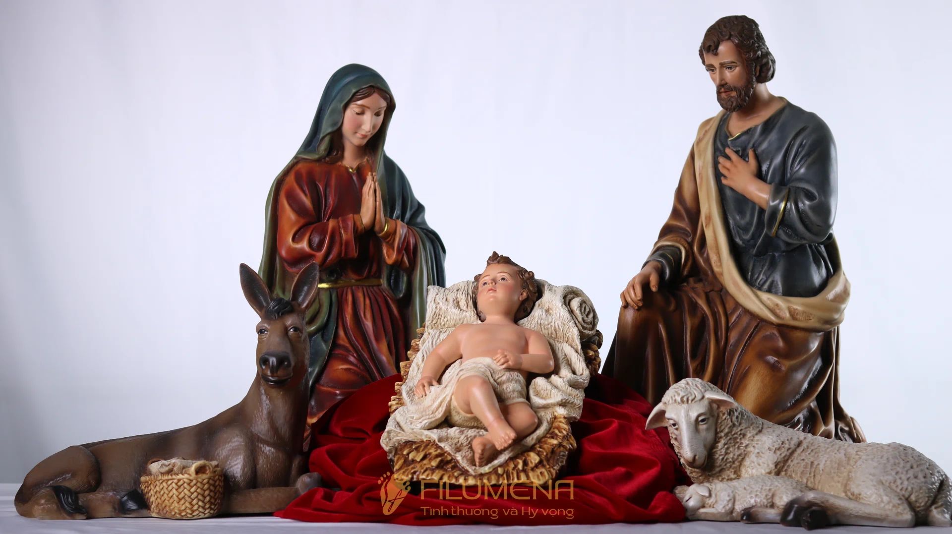 Bộ tượng Giáng sinh 50 cm 5 nhân vật màu trầm cổ điển