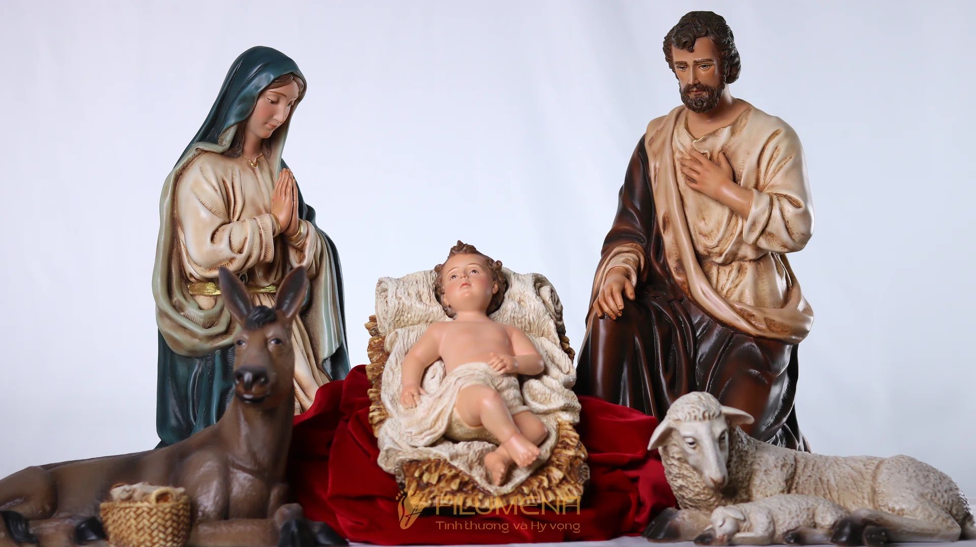 Bộ tượng Chúa Giáng Sinh 2025 kích thước 20, 30 và 50 cm
