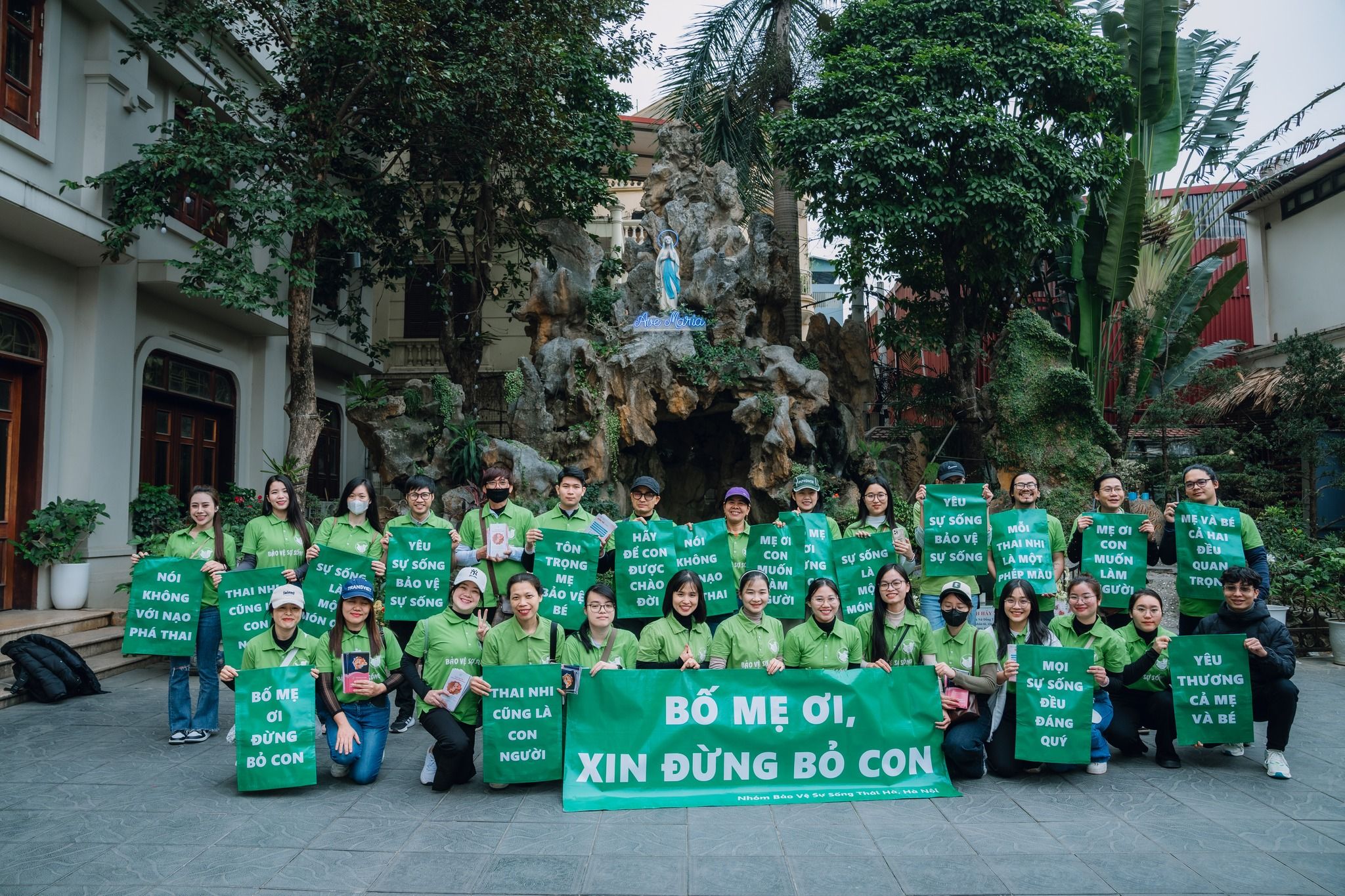 Thai nhi cũng là con người