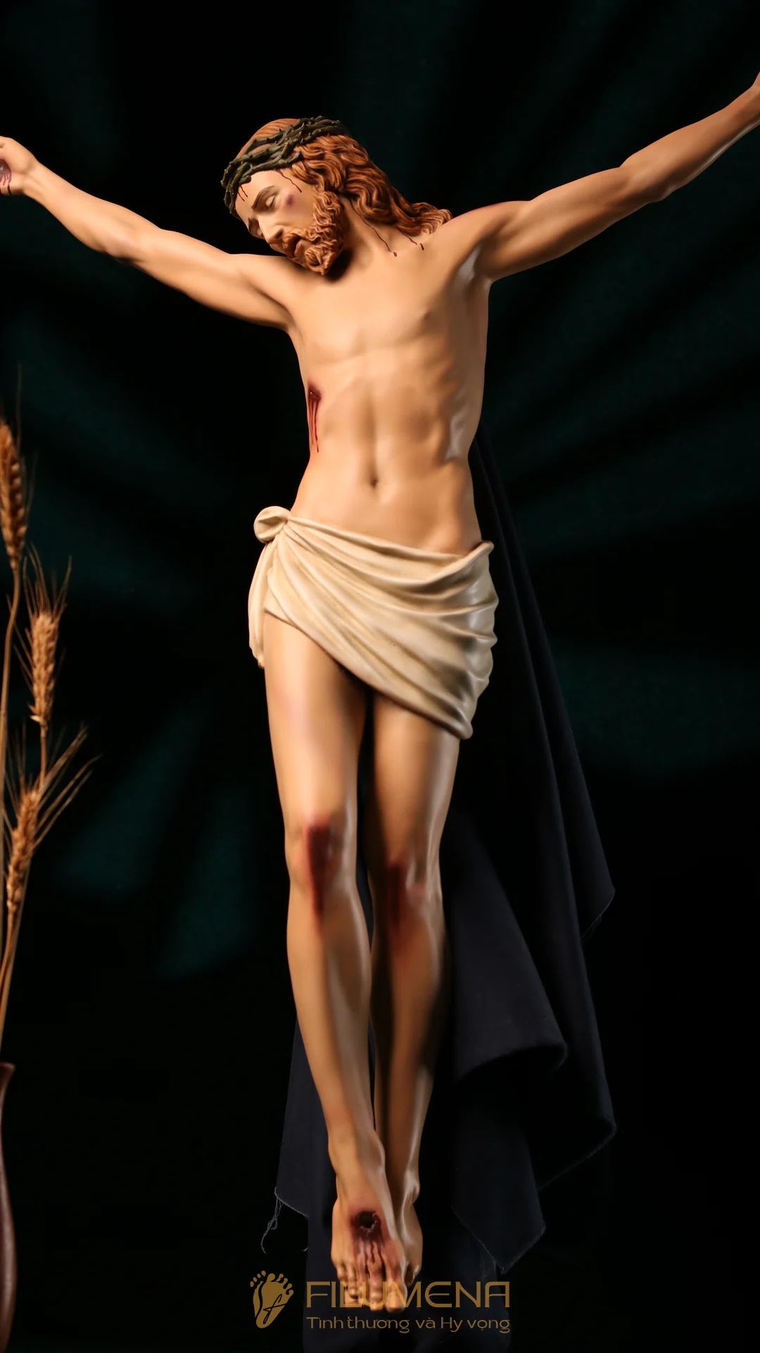 Tượng Chúa chịu nạn cao 80 cm bằng đá tái tạo