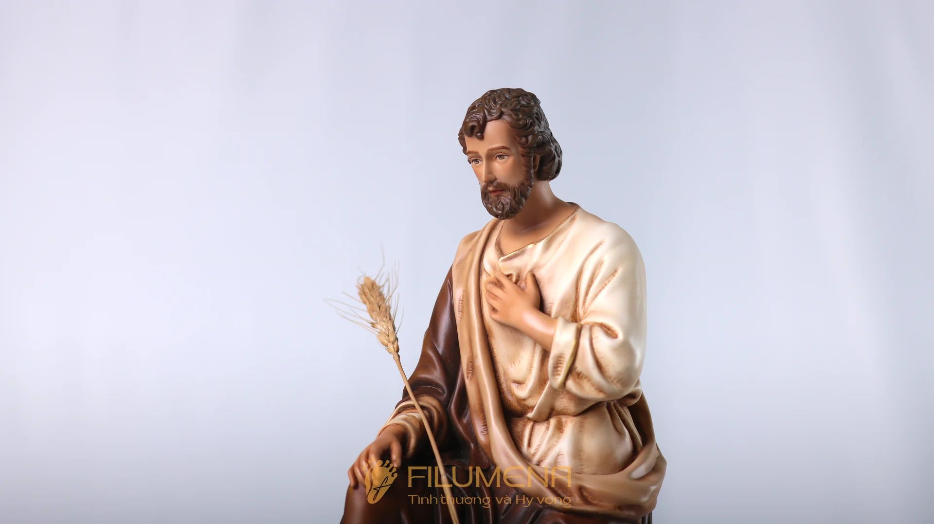 Bộ tượng Giáng sinh 30 cm 5 nhân vật tông màu sáng cổ điển