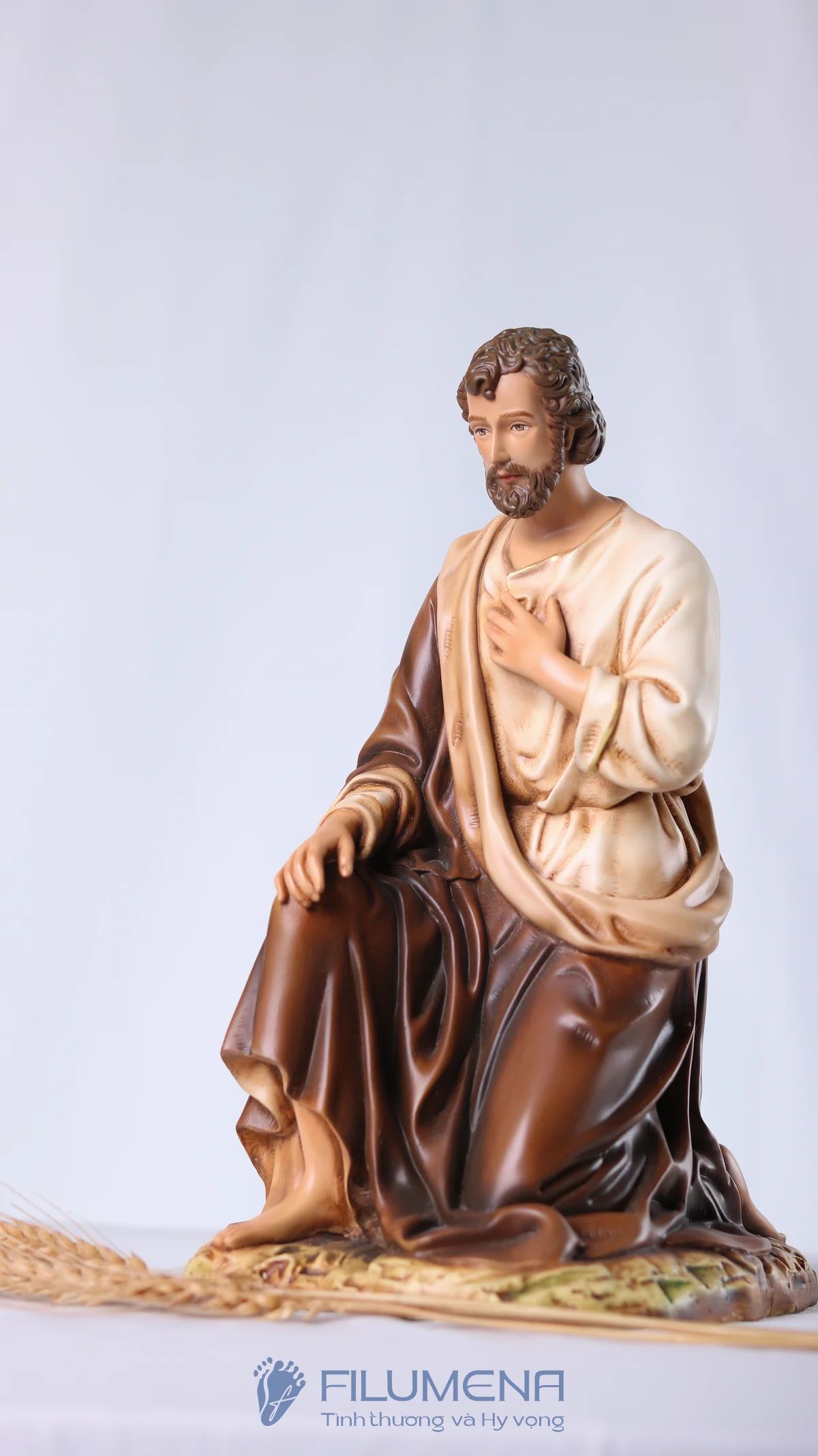 Bộ tượng Giáng sinh 30 cm 3 nhân vật tông màu sáng cổ điển