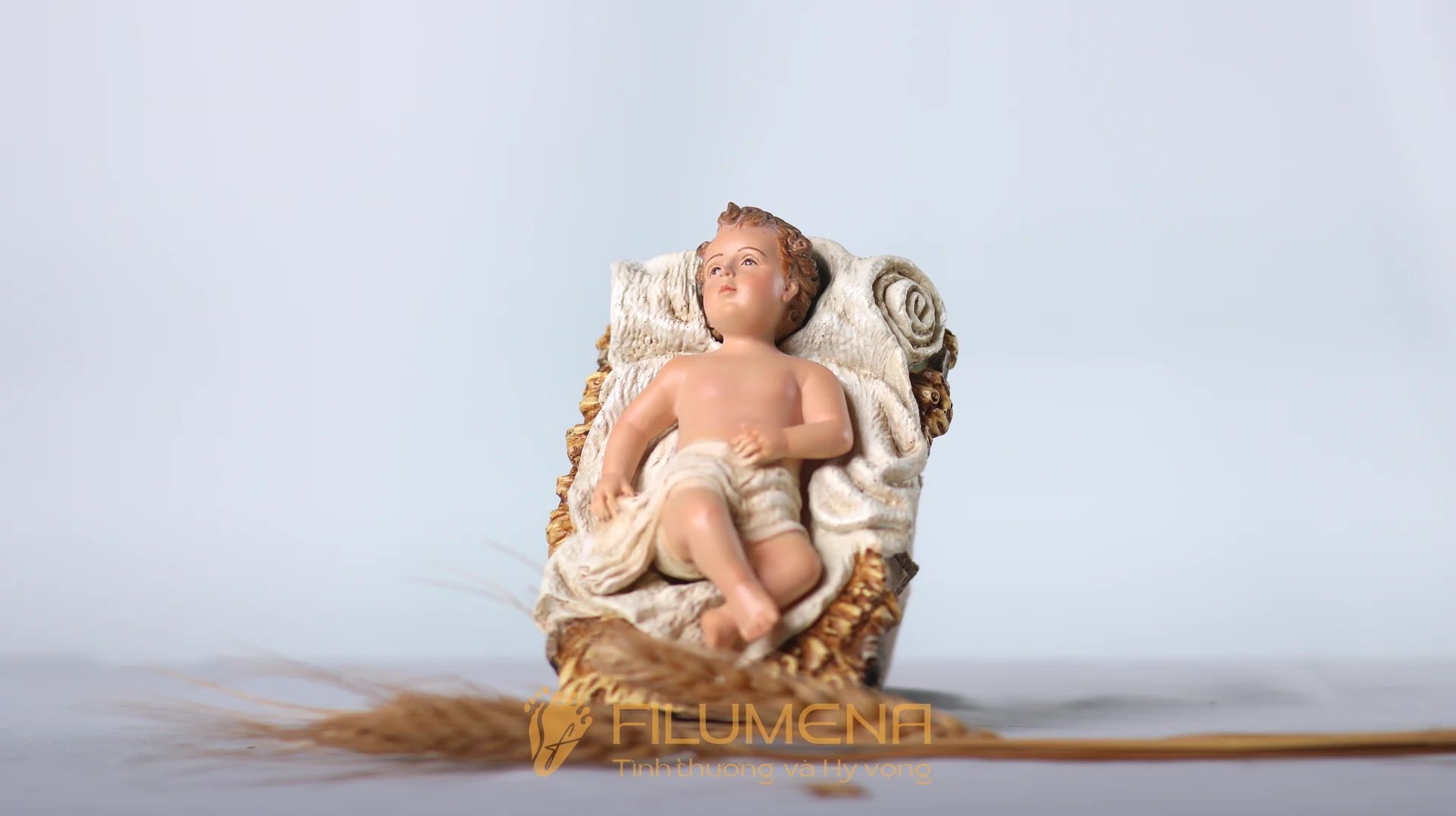 Tượng Chúa Giáng Sinh 10 cm cho bộ tượng Noel 20 cm