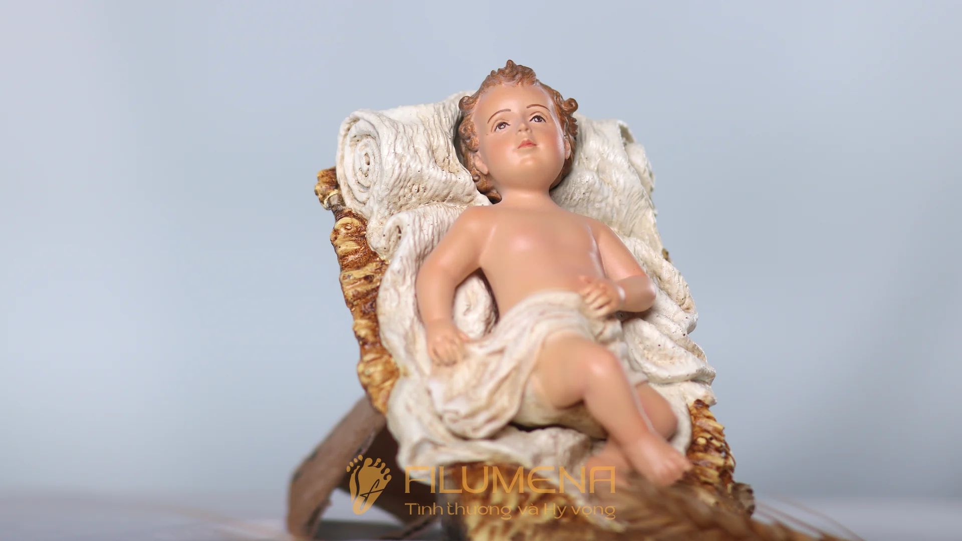 Tượng Chúa Giáng Sinh 10 cm cho bộ tượng Noel 20 cm