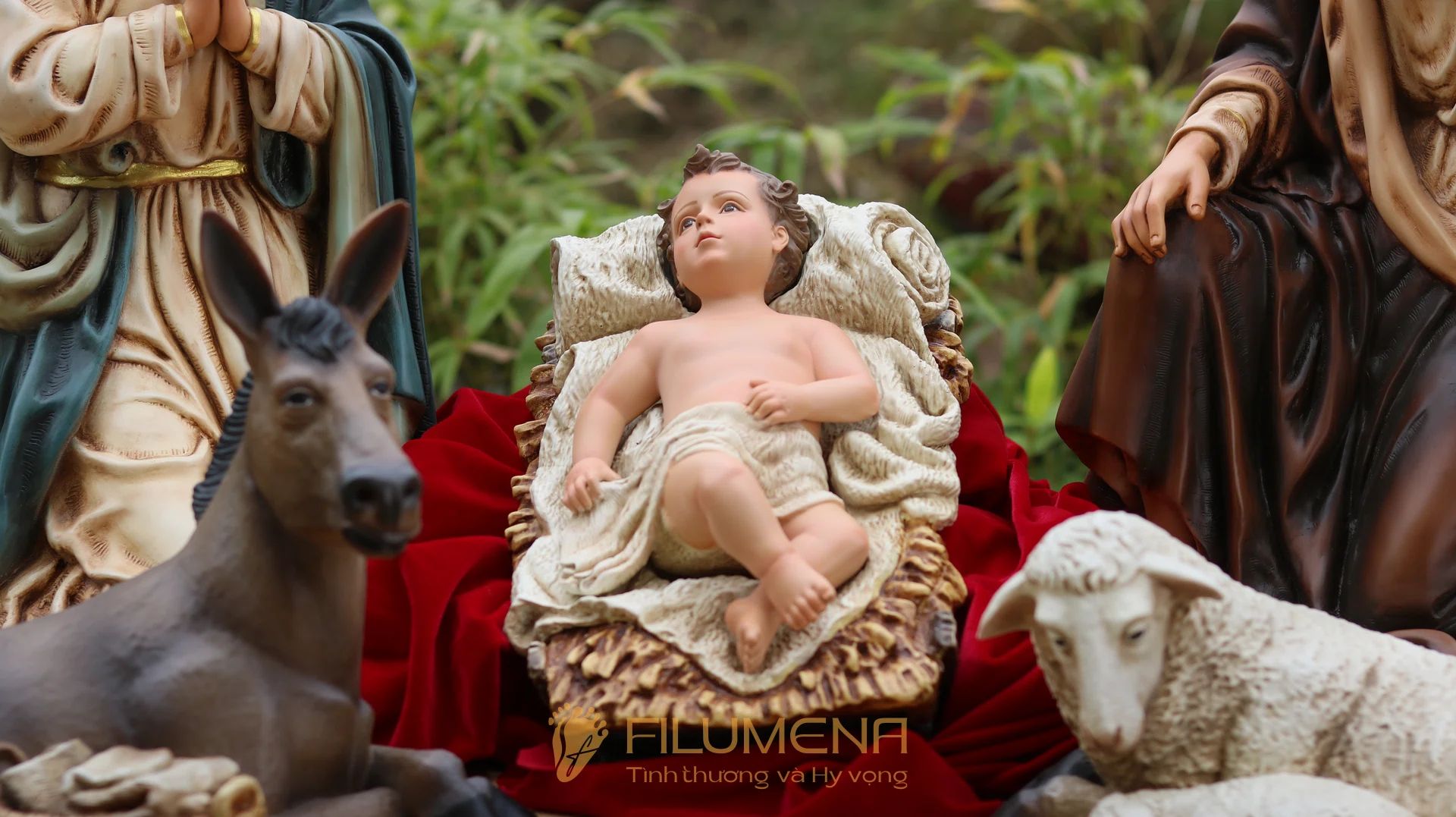 Bộ tượng Chúa Giáng Sinh 2025 kích thước 20, 30 và 50 cm
