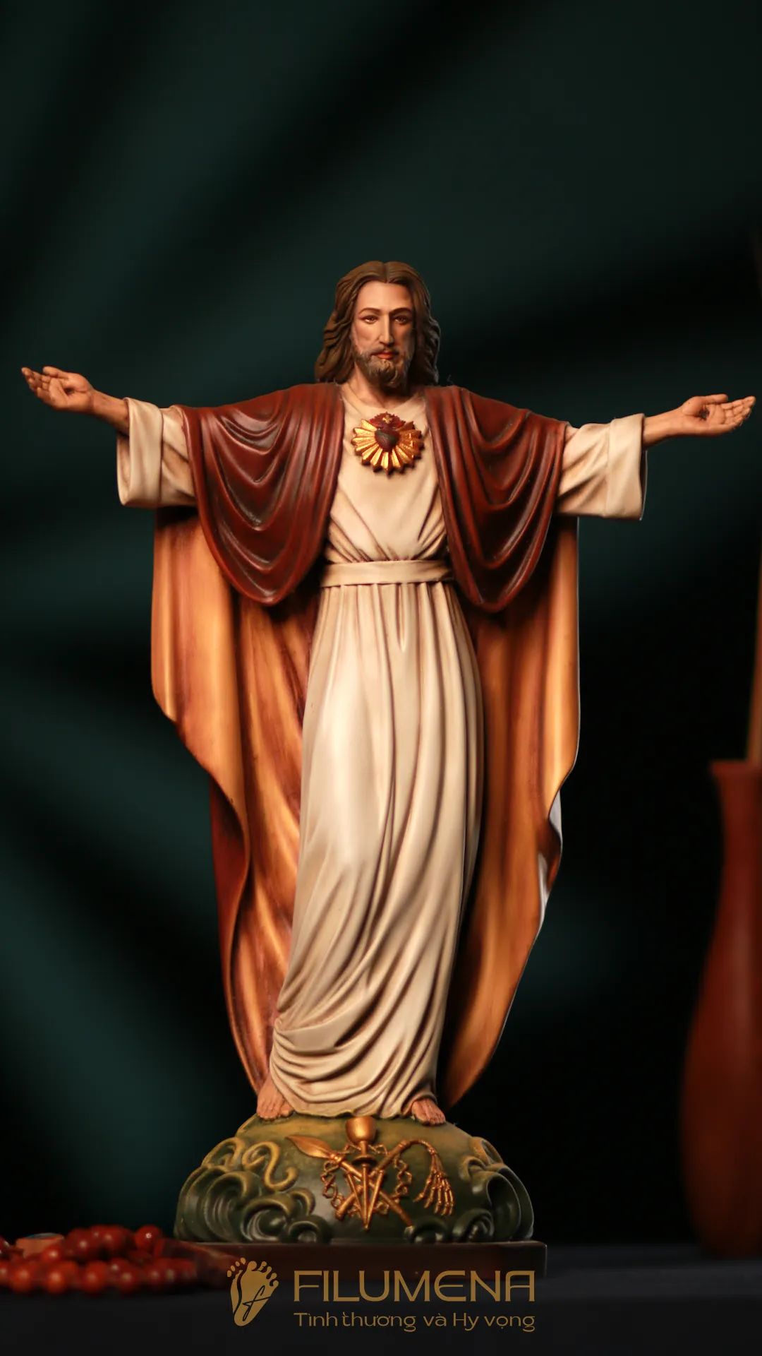 catholic statues created and manufactured by Filumena Art