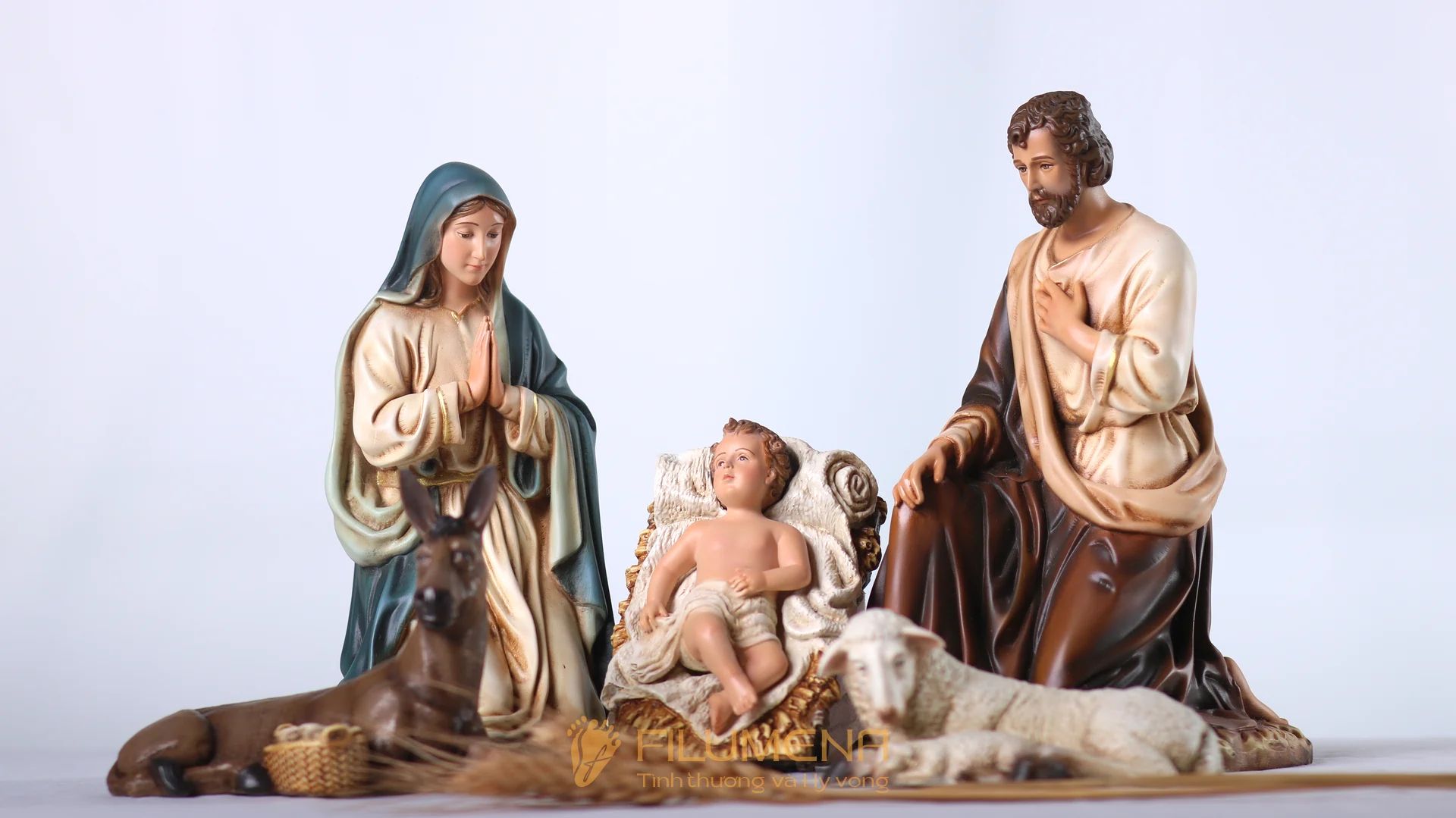 catholic statues created and manufactured by Filumena Art