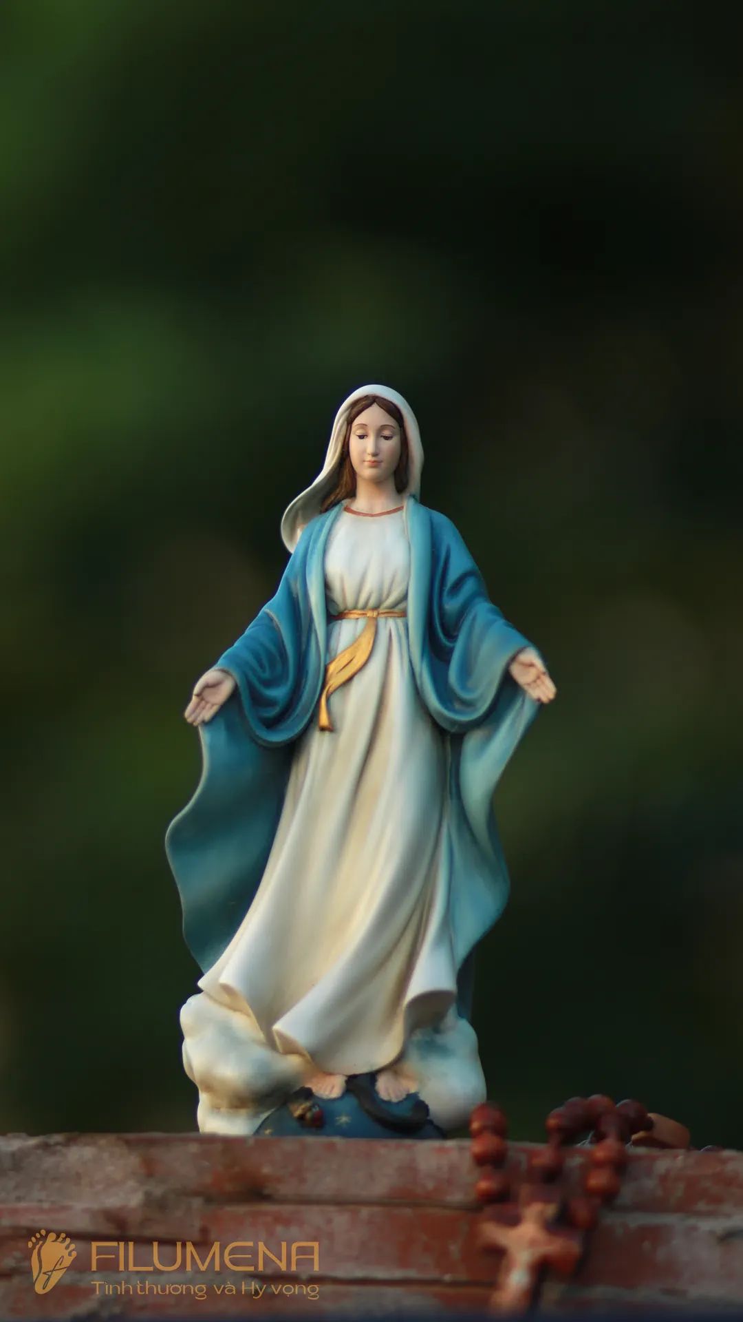 catholic statues created and manufactured by Filumena Art