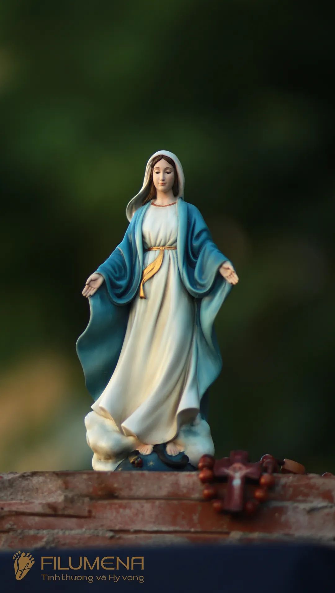 Statues religieuses de Filumena Art, fabricant and grossiste des articles religieux au Vietnam