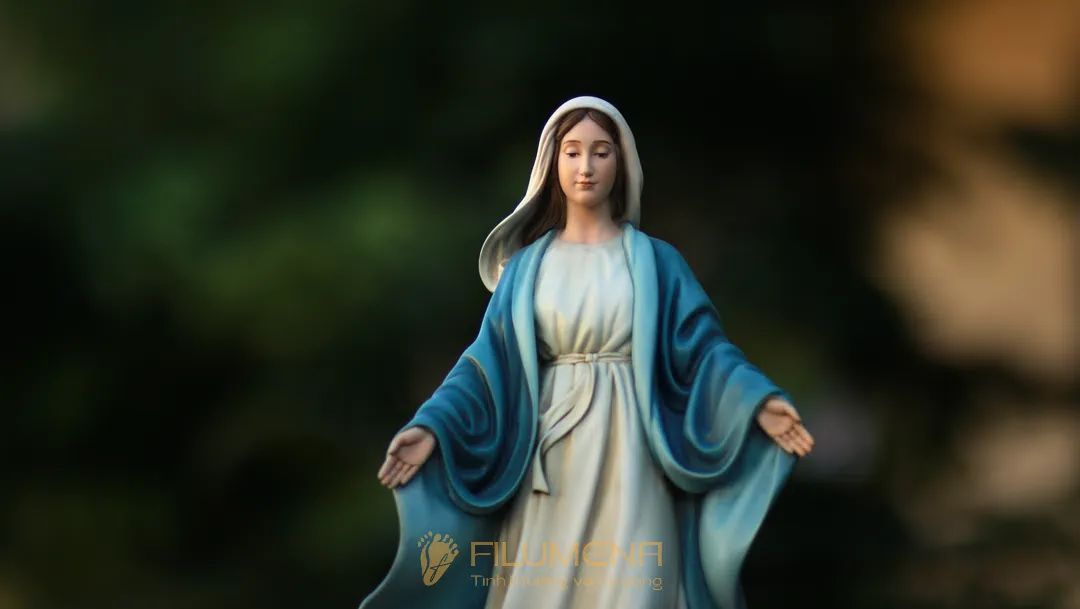 Tượng Đức Mẹ Ban Ơn cao 30 cm, 40 cm màu xanh da trời M1