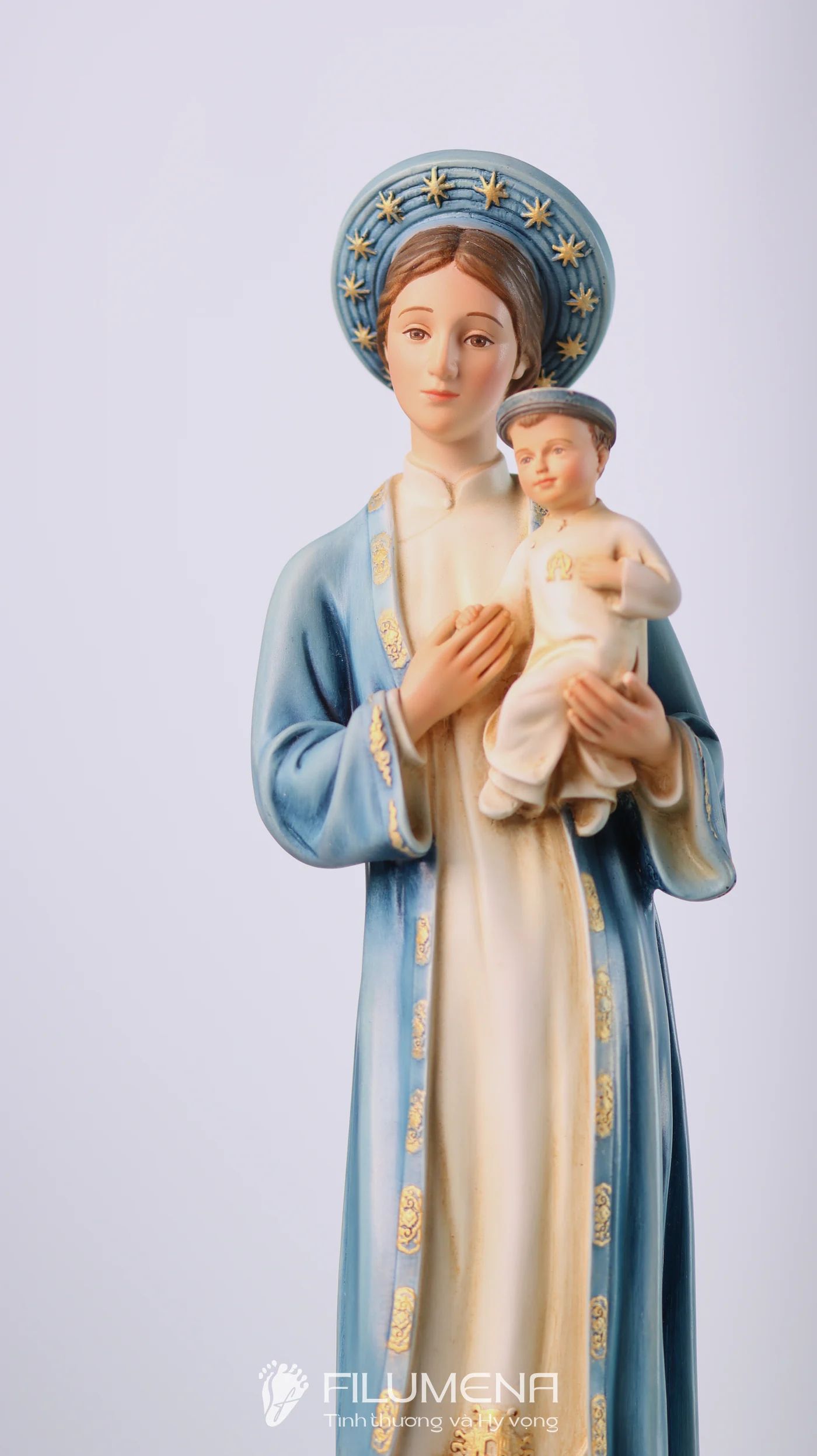 Tượng Đức Mẹ La Vang