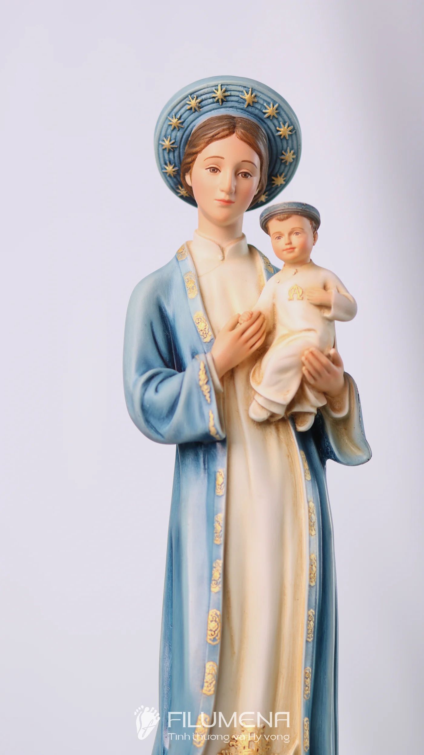 Tượng Đức Mẹ La Vang