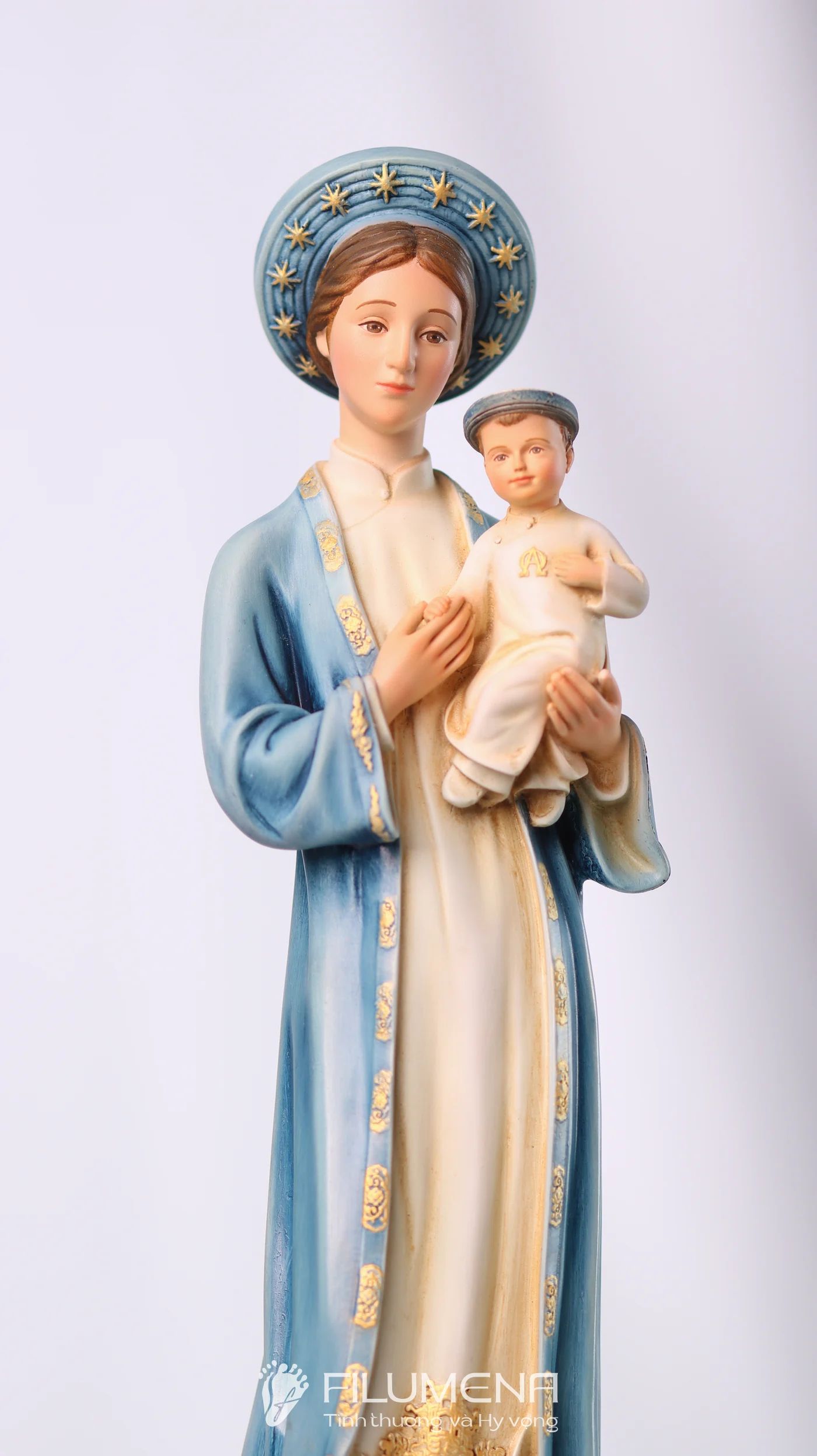 Tượng Đức Mẹ La Vang