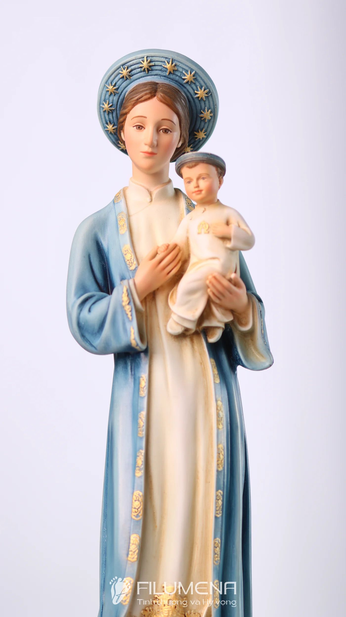 Tượng Đức Mẹ La Vang