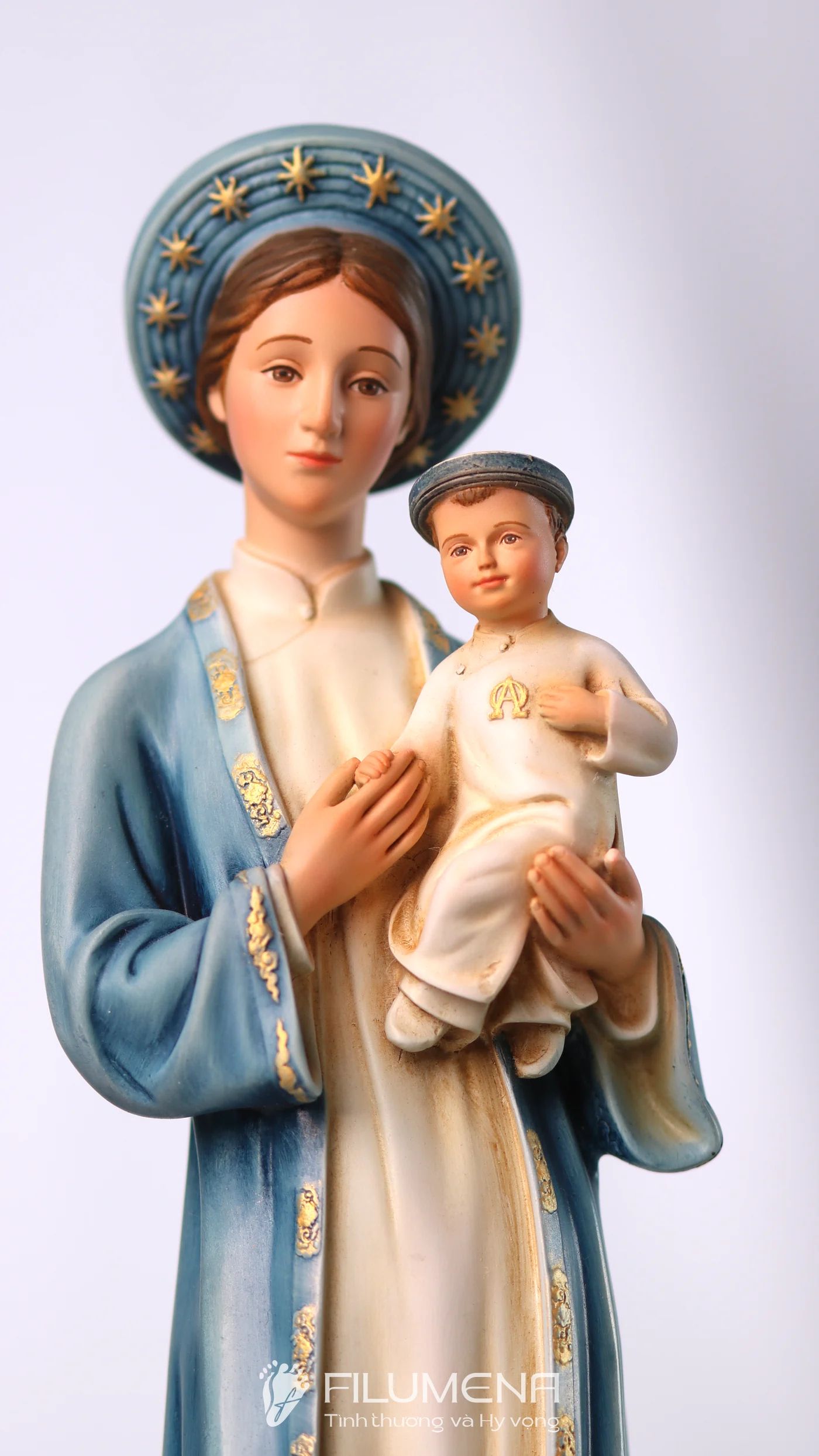 Tượng Đức Mẹ La Vang