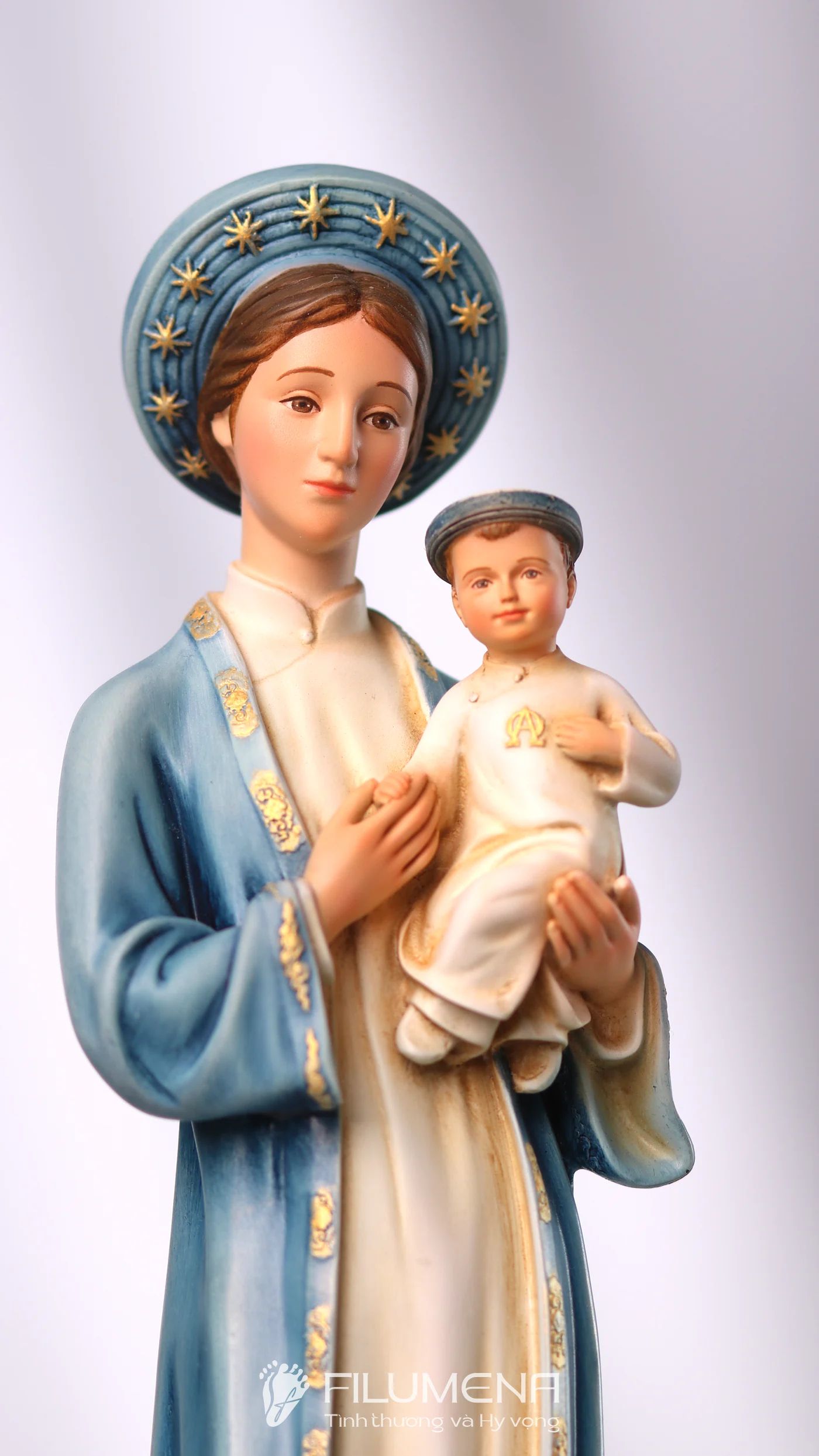 Tượng Đức Mẹ La Vang