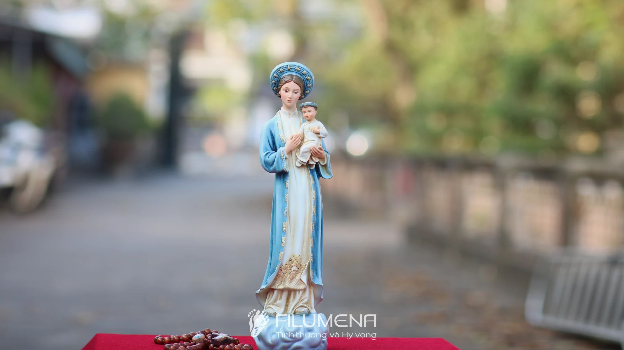 Tượng Đức Mẹ La Vang 40 cm áo màu xanh da trời