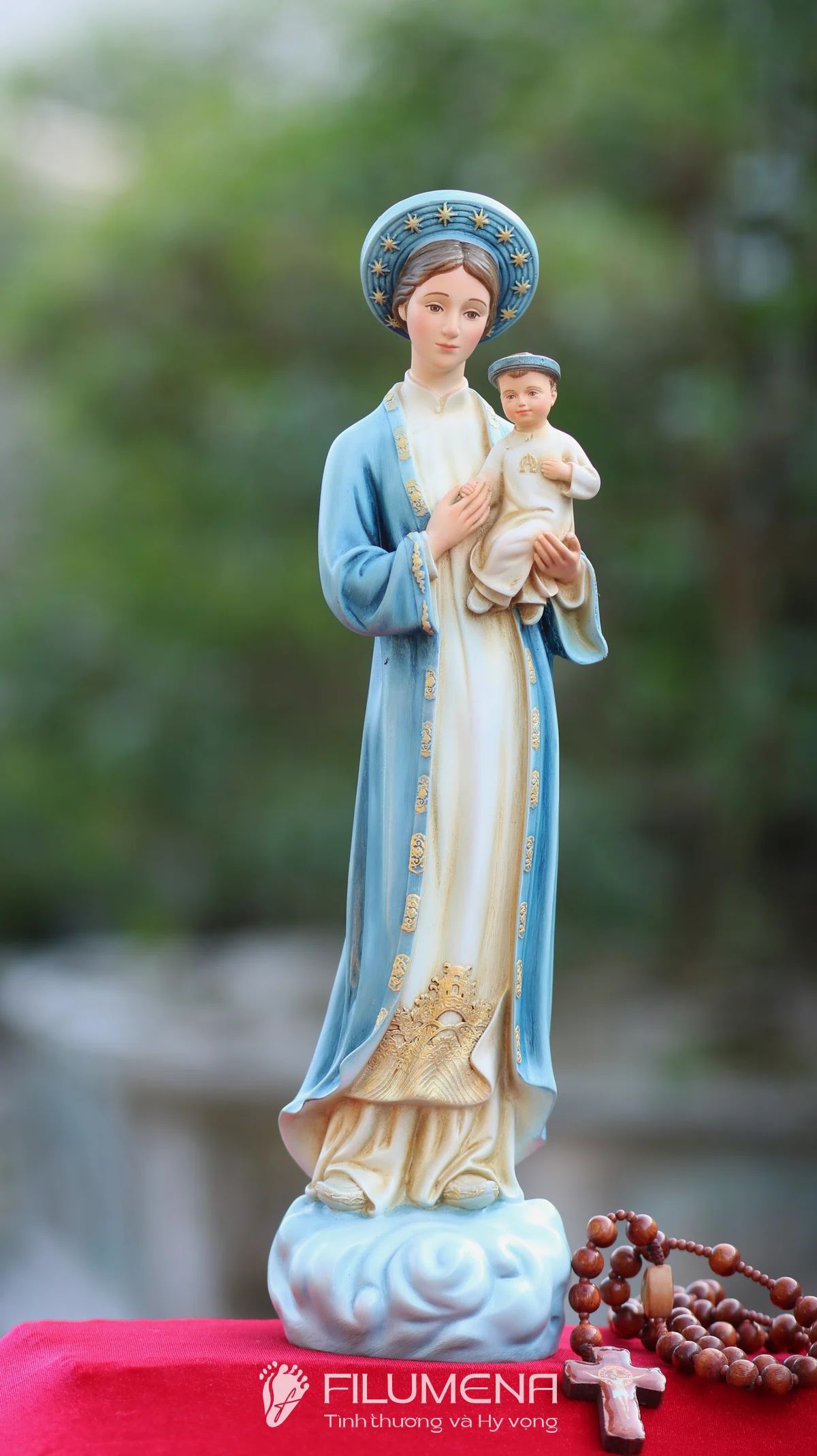 Tượng Đức Mẹ La Vang