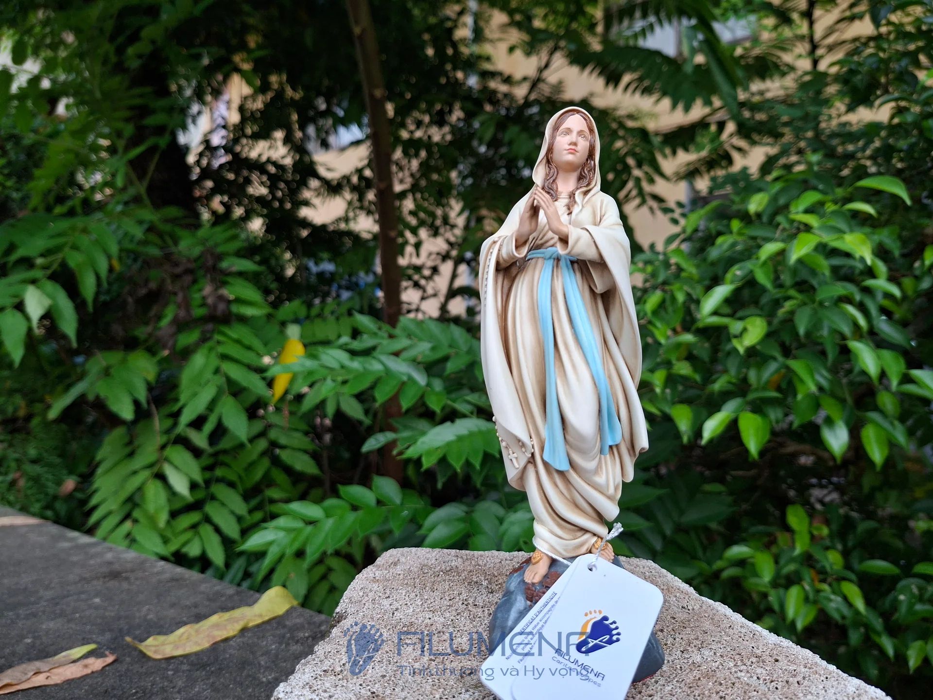 Tượng Đức Mẹ Lộ Đức cao 15 cm, 20 cm màu trắng