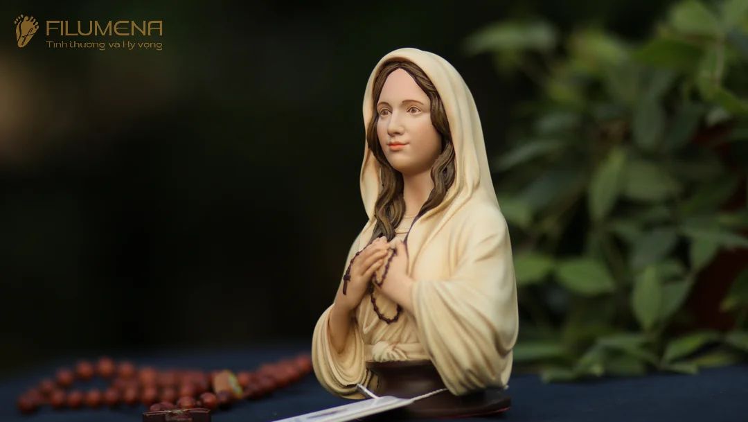 Tượng Đức Mẹ Mân Côi 10 cm, 15 cm, 20 cm màu trắng