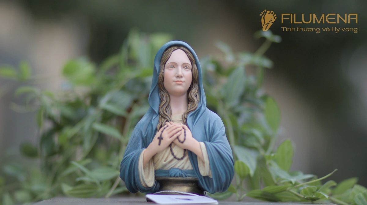 catholic statues created and manufactured by Filumena Art