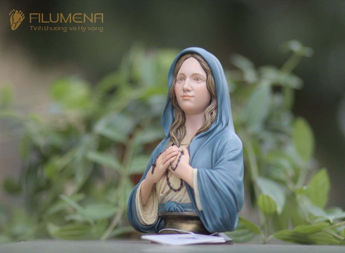 catholic statues created and manufactured by Filumena Art