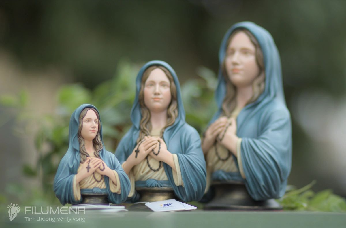 catholic statues created and manufactured by Filumena Art
