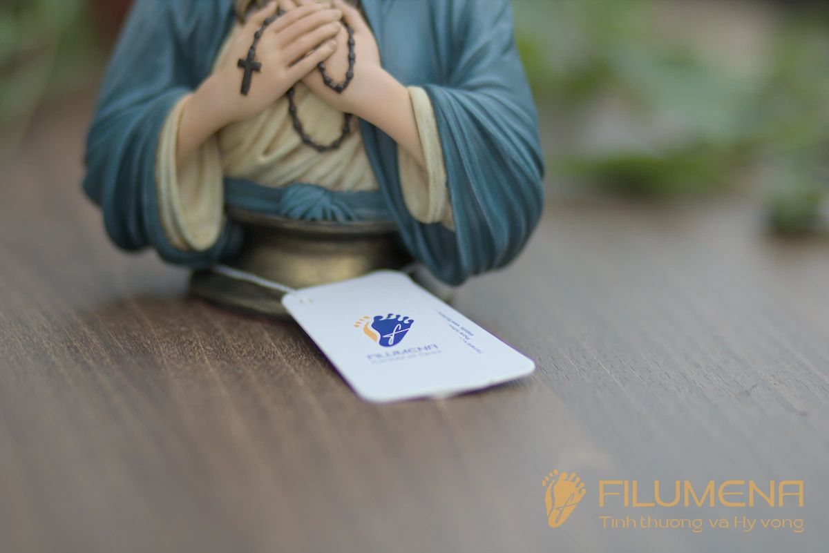 catholic statues created and manufactured by Filumena Art