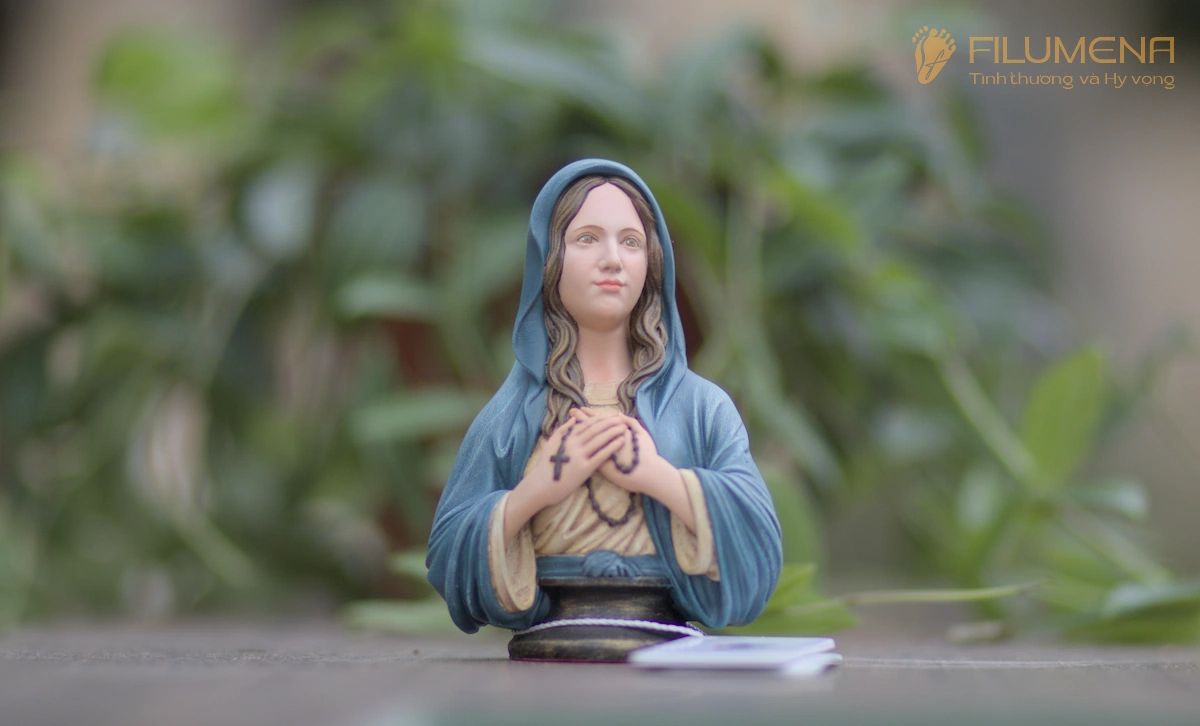 catholic statues created and manufactured by Filumena Art