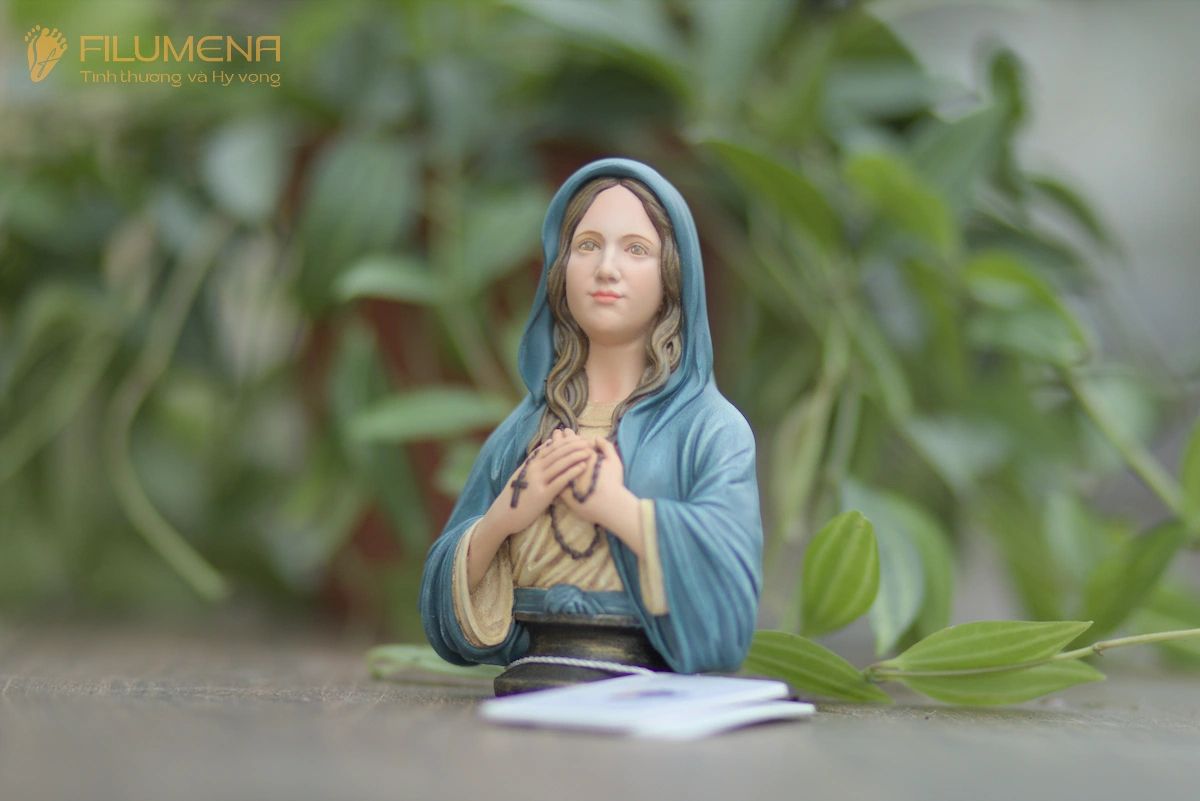 catholic statues created and manufactured by Filumena Art
