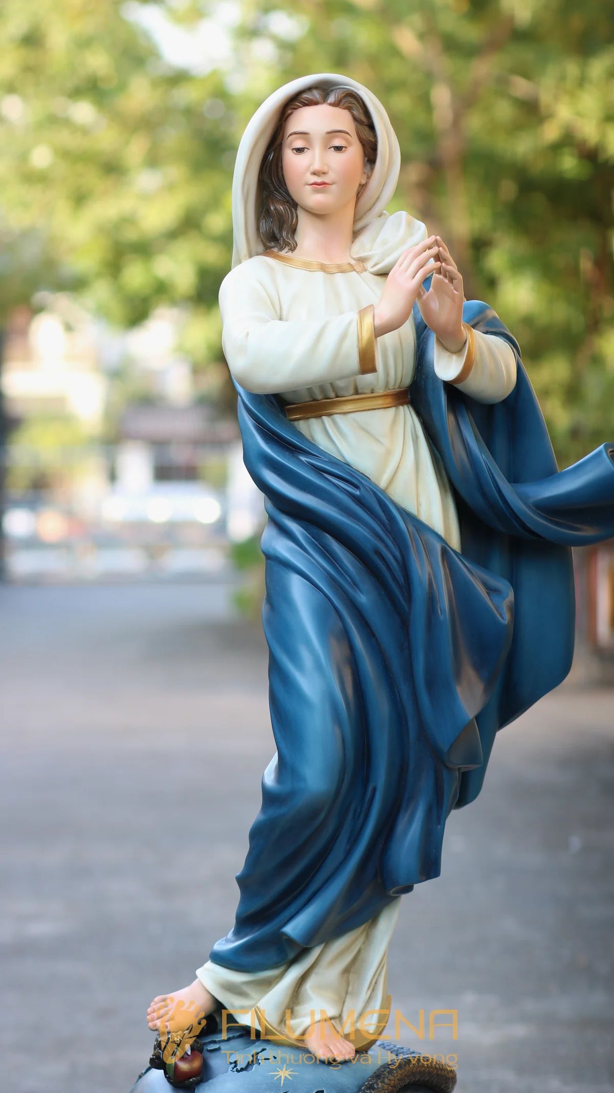 Tượng Đức Mẹ Vô Nhiễm Nguyên Tội cao 120 cm màu xanh trắng