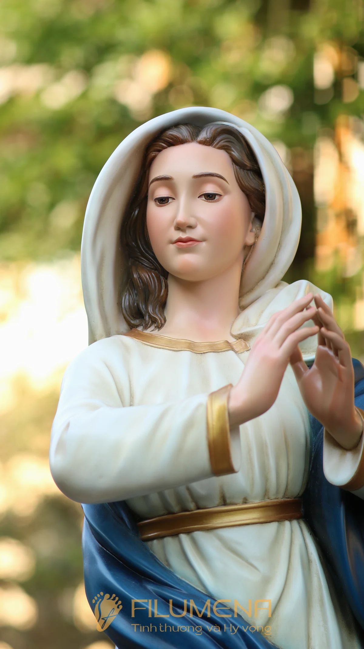 catholic statues created and manufactured by Filumena Art