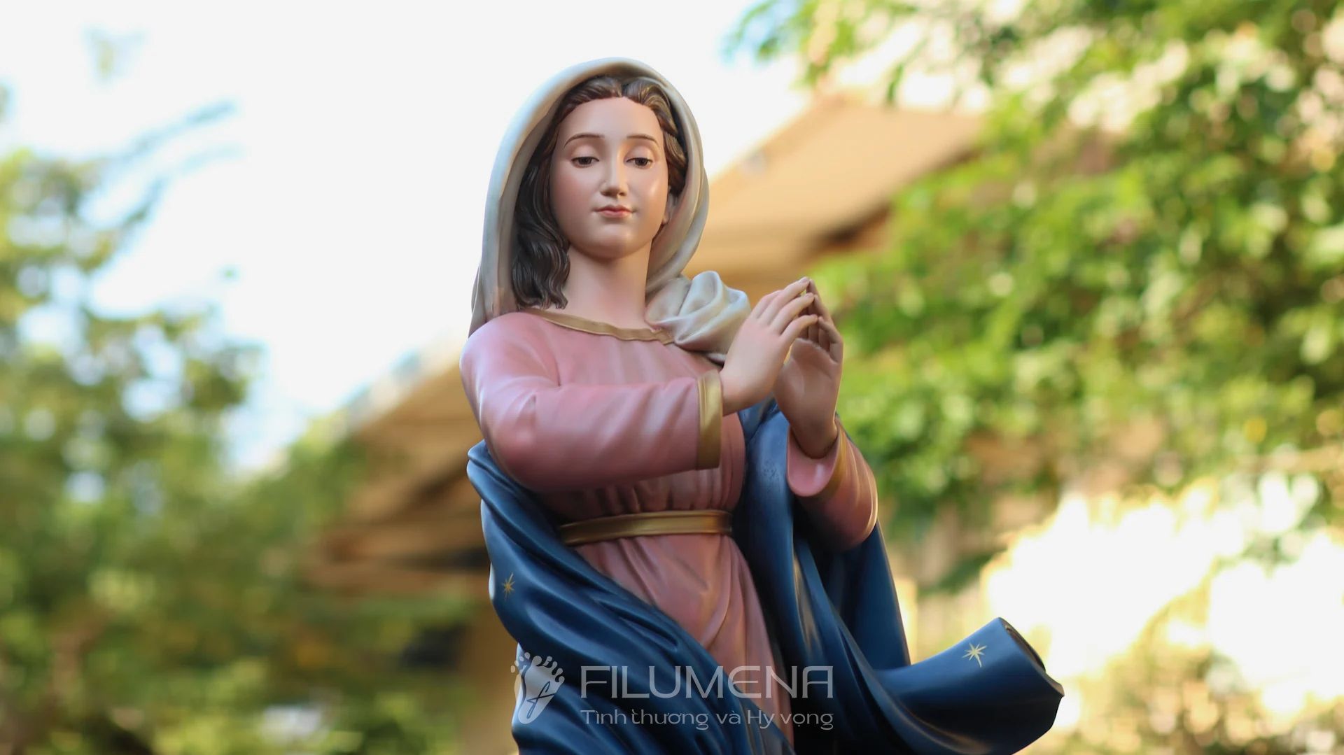catholic statues created and manufactured by Filumena Art