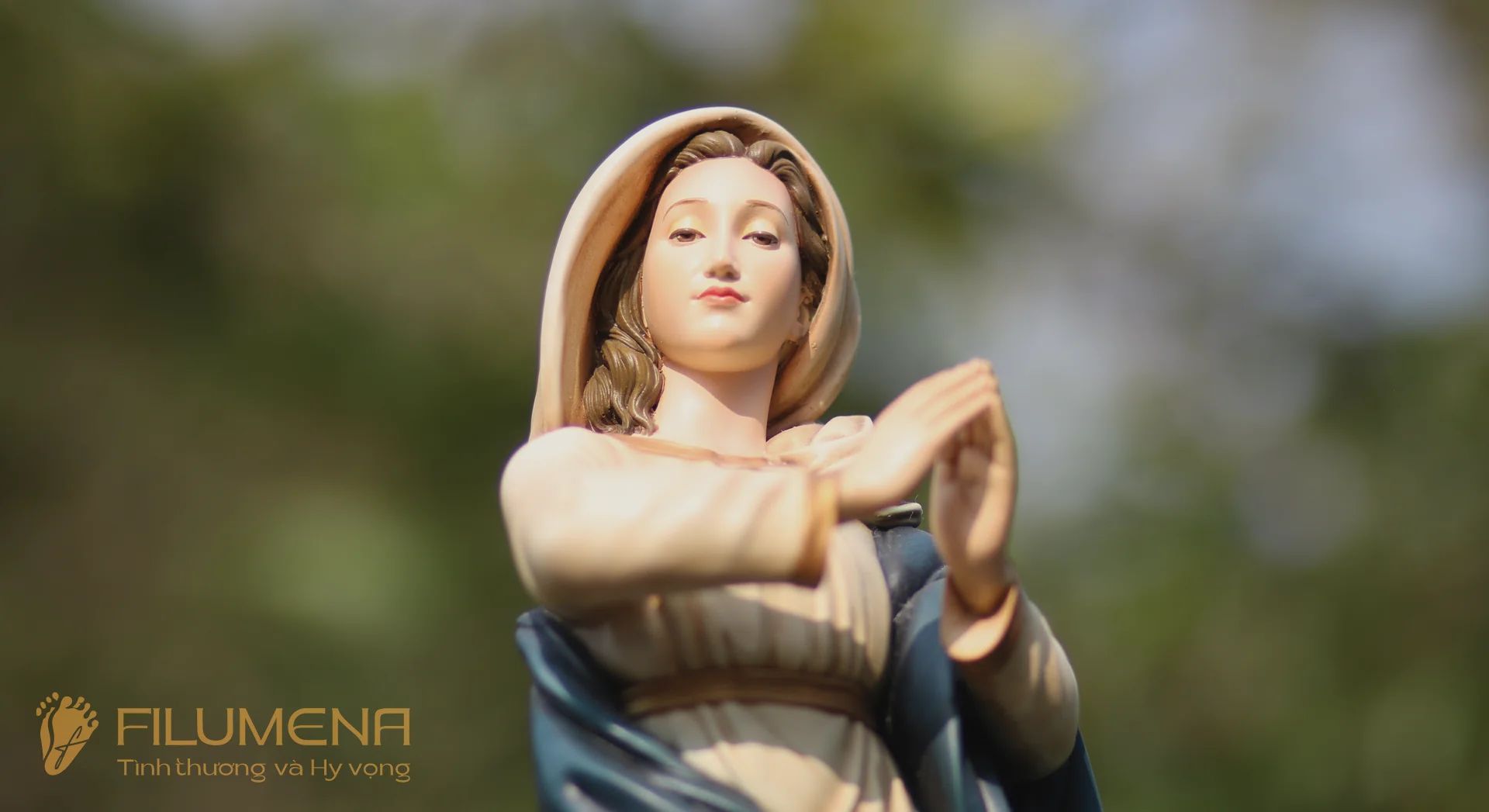 Tượng Đức Mẹ Vô Nhiễm Nguyên Tội cao 50 cm mã màu M1 bằng bột đá