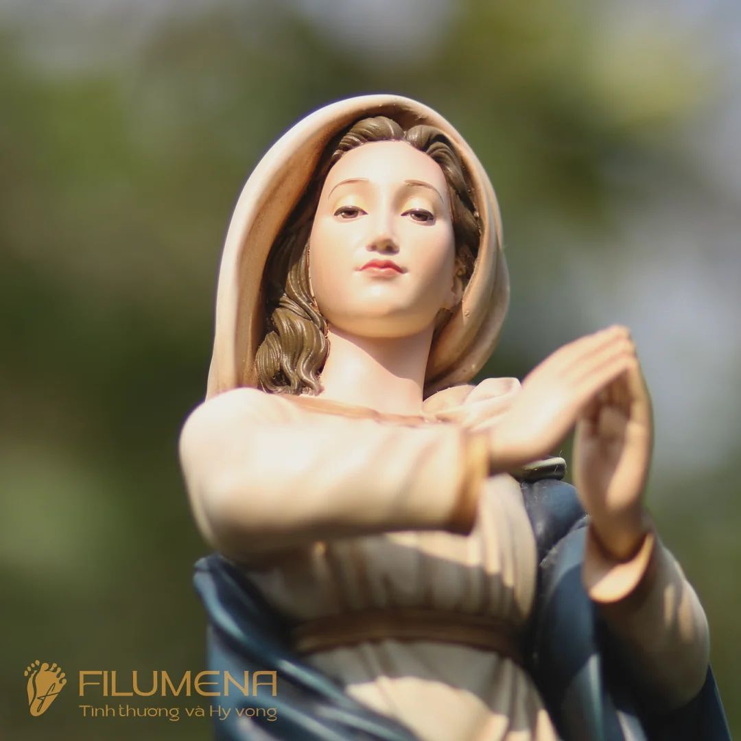 Tượng Đức Mẹ Vô Nhiễm Nguyên Tội cao 50 cm mã màu M1 bằng bột đá