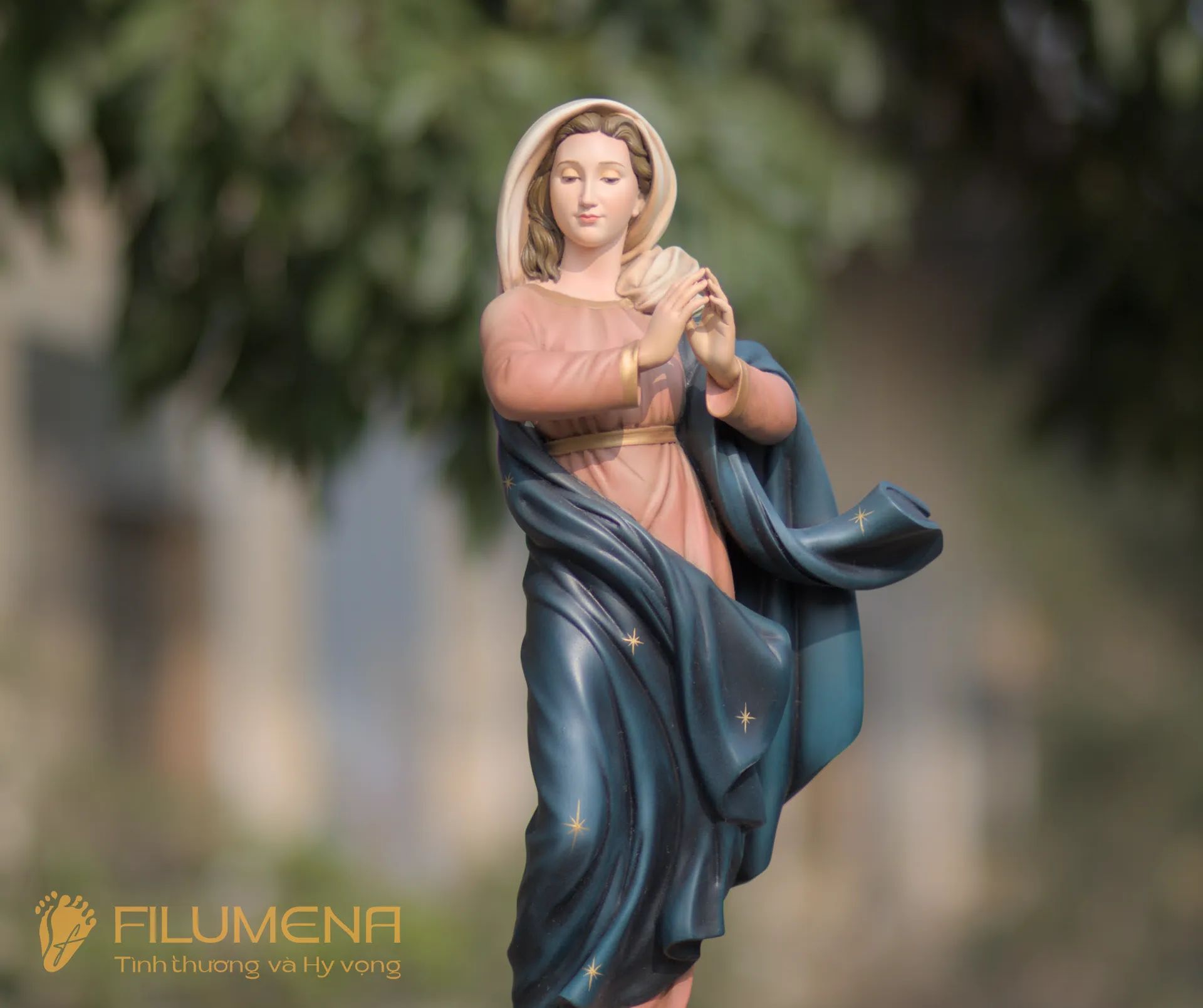 Tượng Đức Mẹ Vô Nhiễm Nguyên Tội