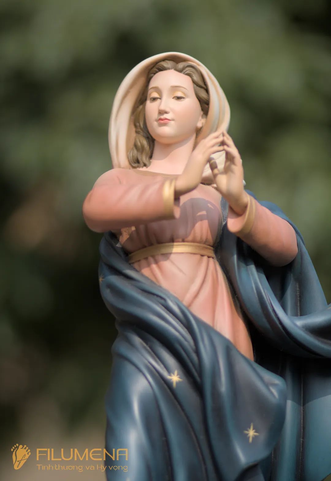 Tượng Đức Mẹ Vô Nhiễm Nguyên Tội