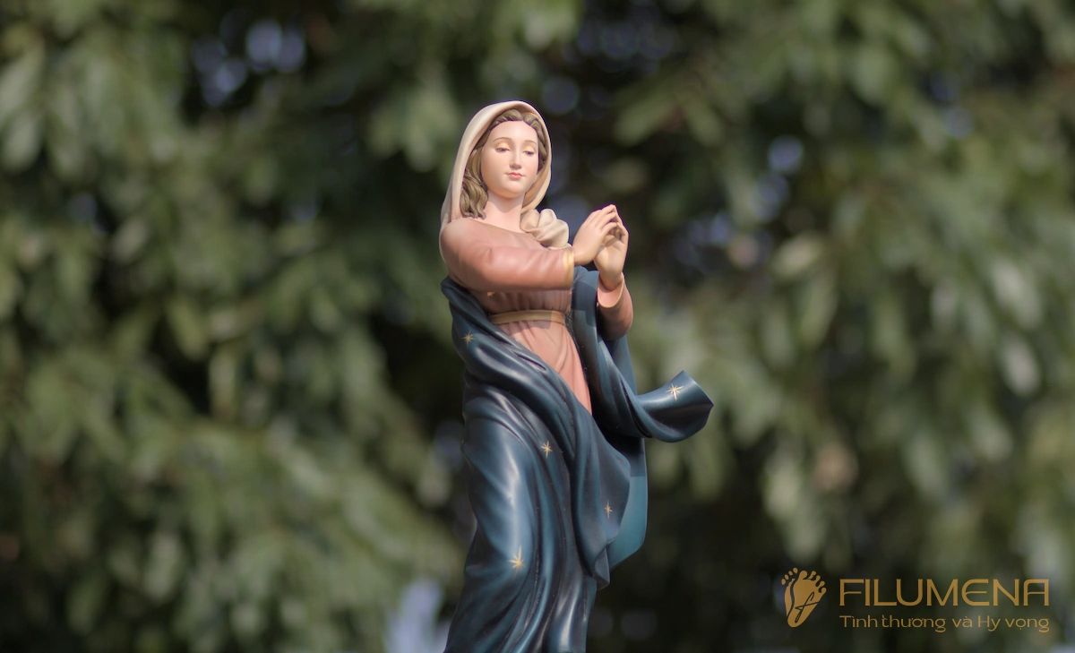 Ngắm 5 sự Thương cùng Bàn thờ Công giáo và Tượng Công giáo Filumena