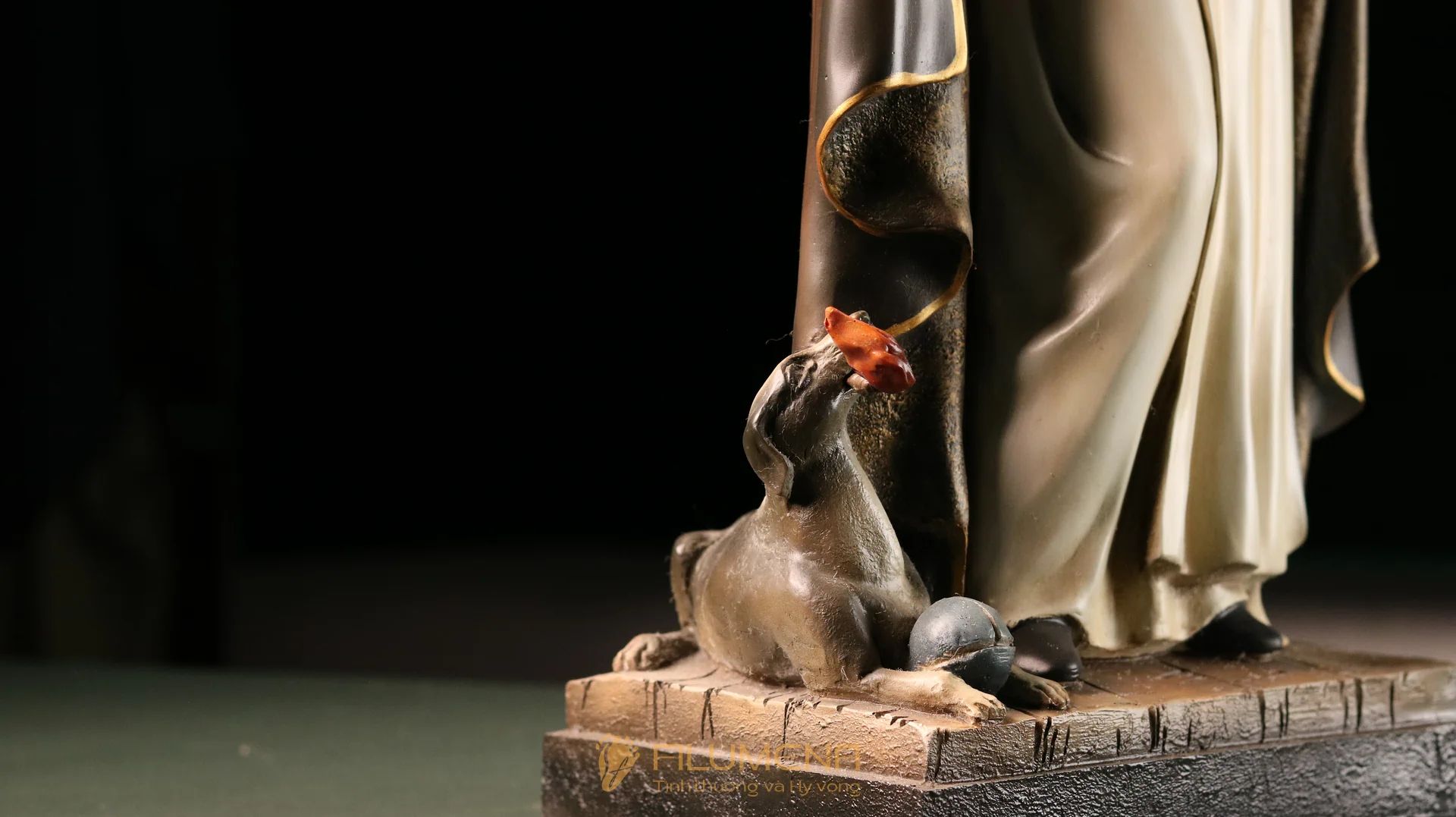 Statues catholiques créées et fabriquées par Filumena Art, fabricant and grossiste des articles religieux au Vietnam