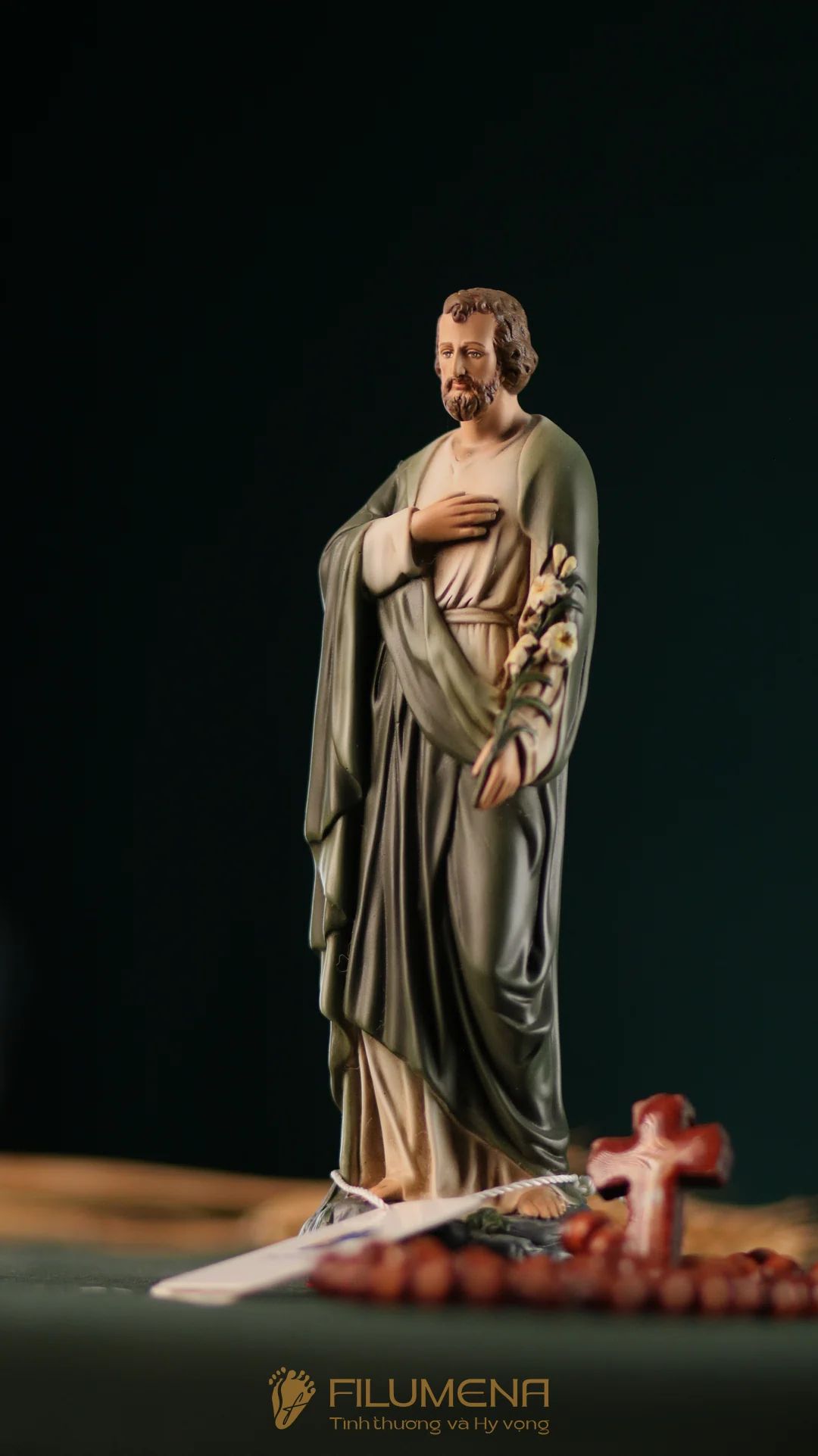 Tượng Thánh Giuse Hoa Huệ 15 cm, 20 cm màu xanh ô-liu M2
