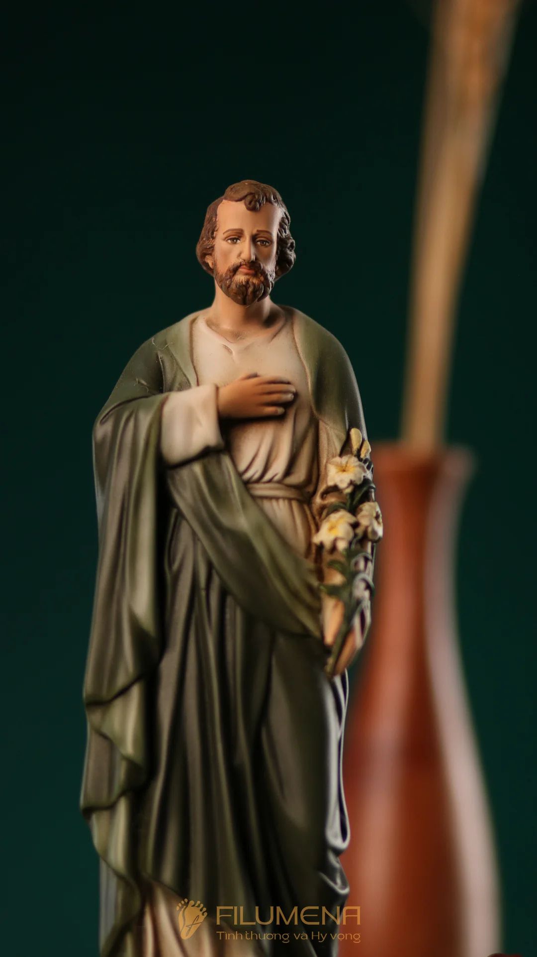 Tượng Thánh Giuse Hoa Huệ 15 cm, 20 cm màu xanh ô-liu M2