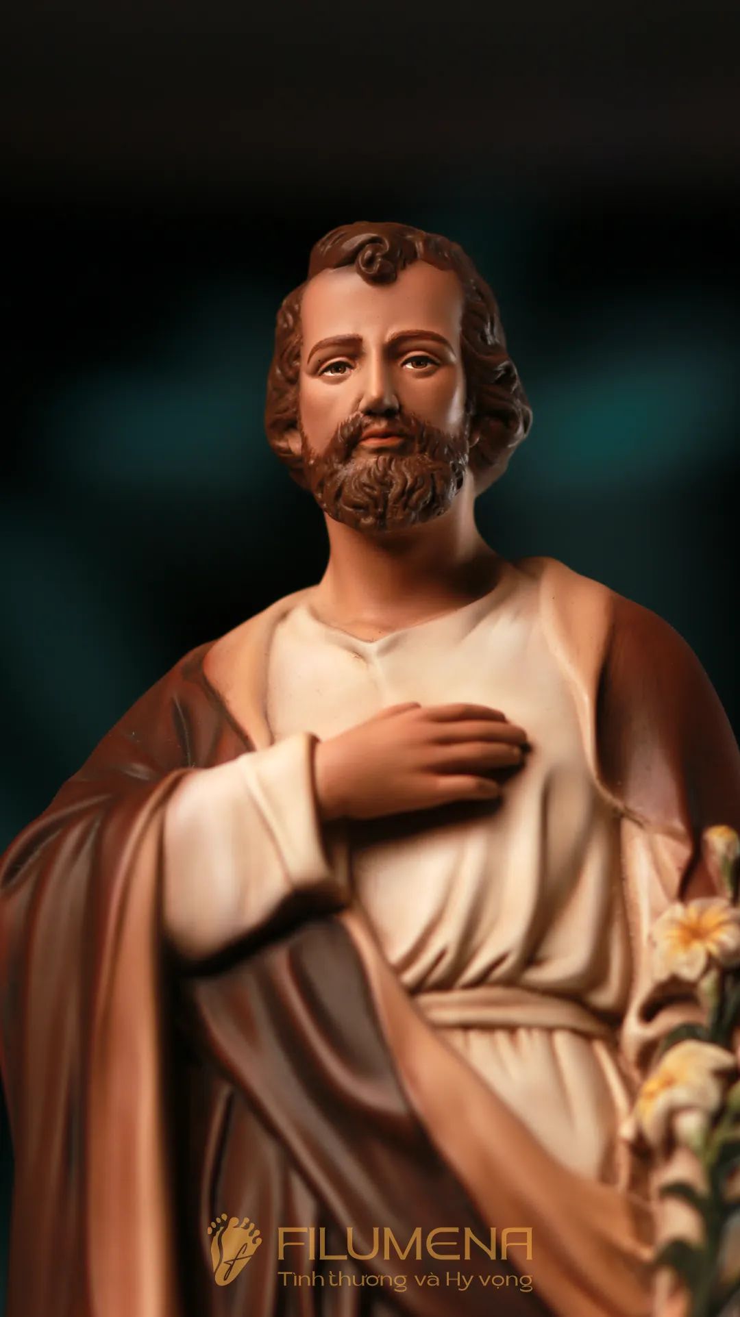 catholic statues created and manufactured by Filumena Art
