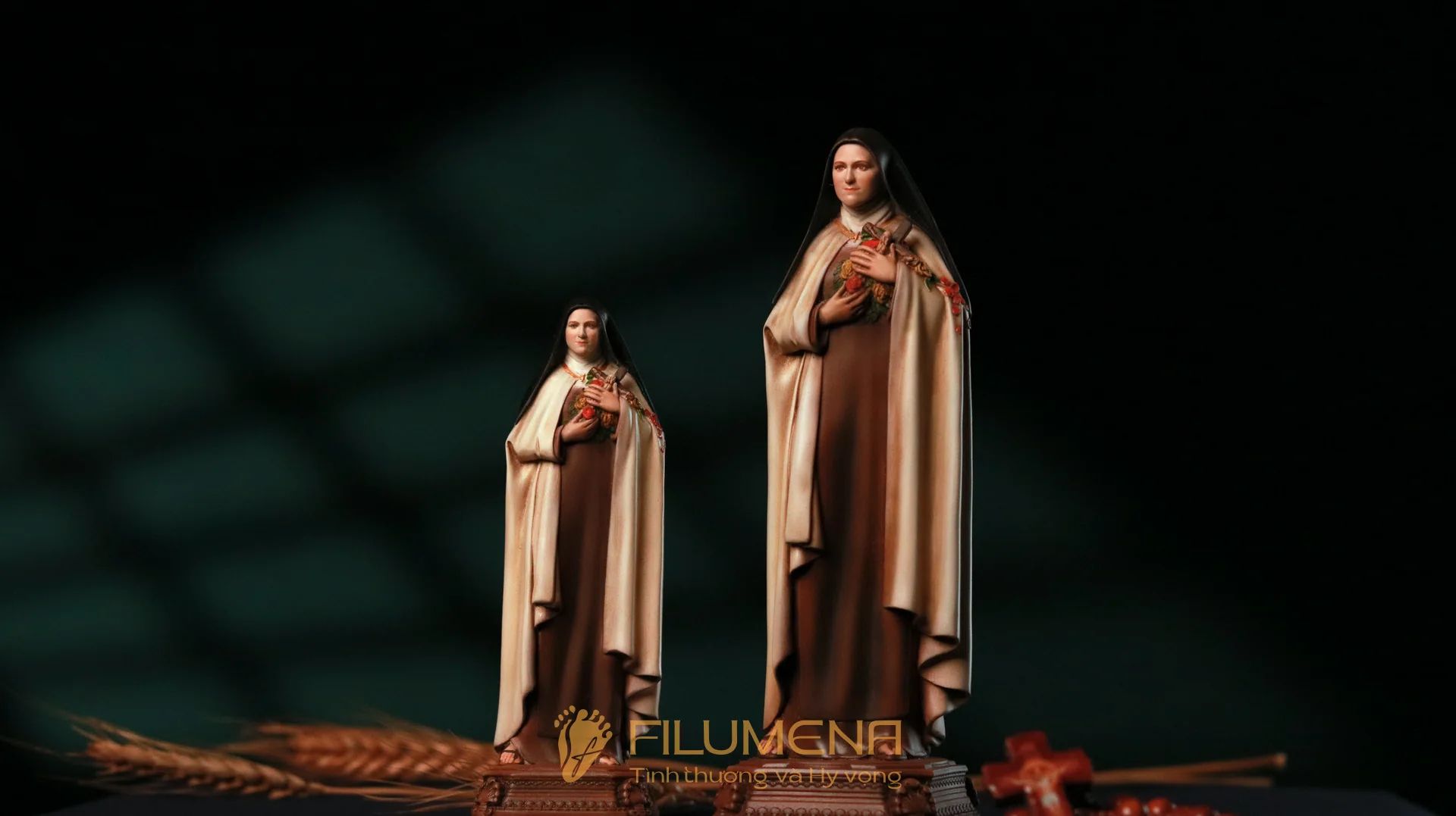 Tượng Thánh Tê-rê-sa Hài Đồng Giê-su 15 cm, 20 cm